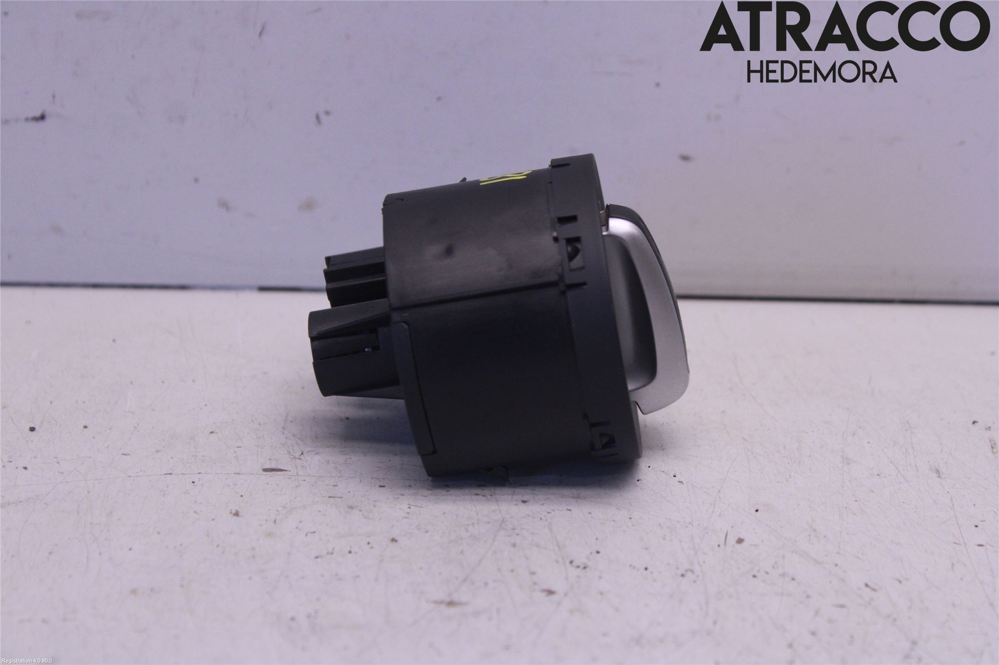 Volkswagen VW AMAROK 2H 10-22 Bryter Hovedlys