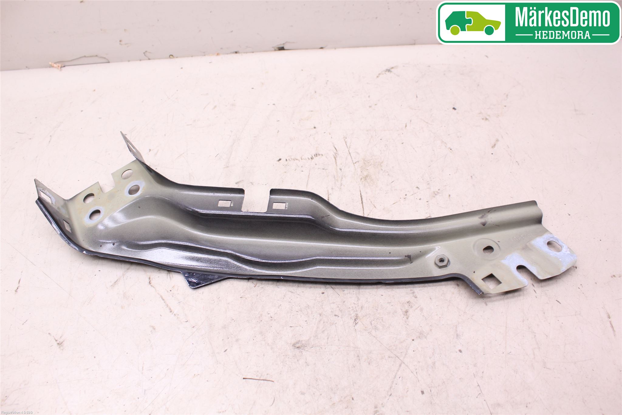 Toyota PROACE I 13-16 Frontplate Øvre