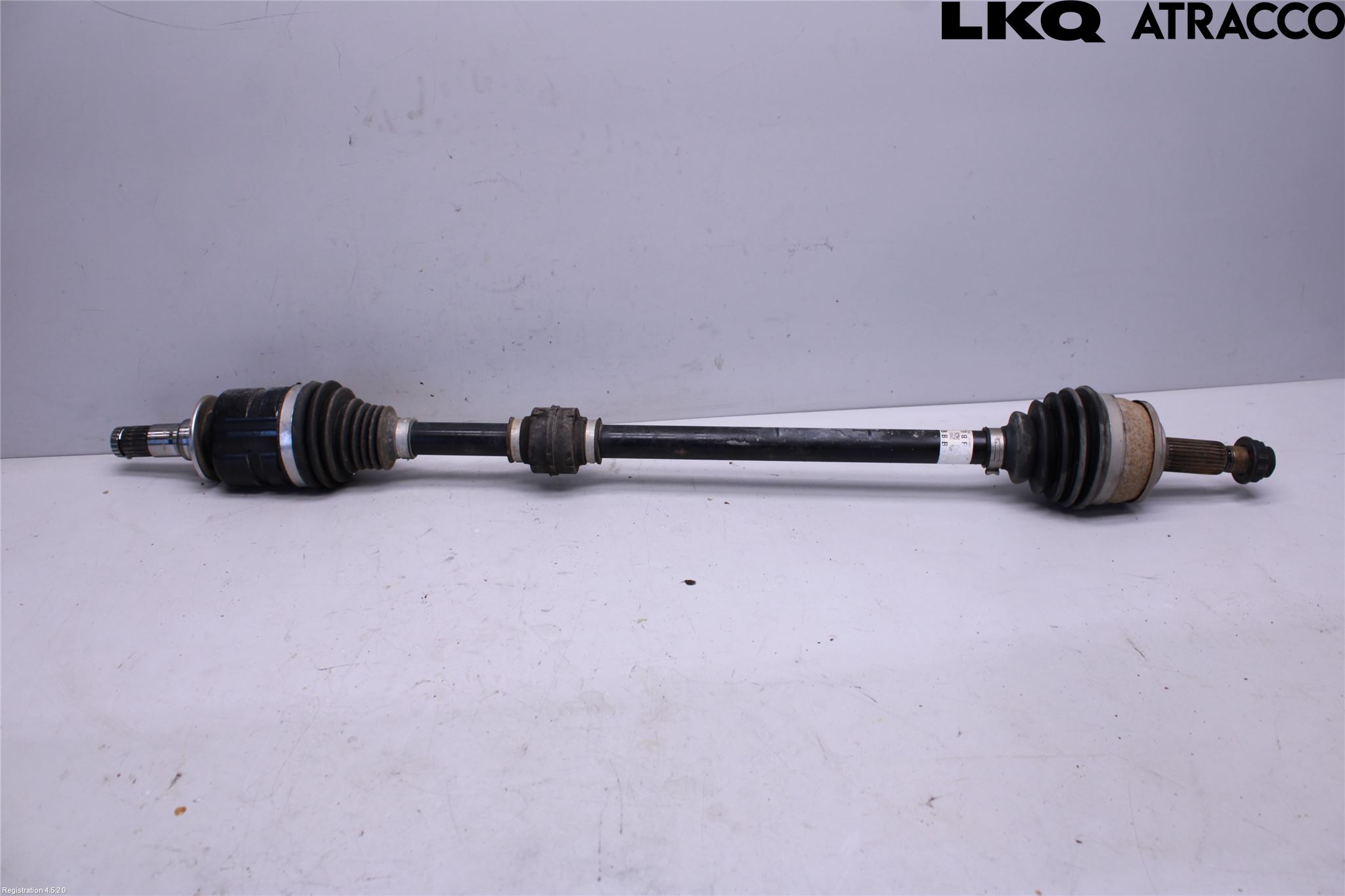 Toyota YARIS CROSS XP21 21- Drivaksel Foran Kompl Høyre