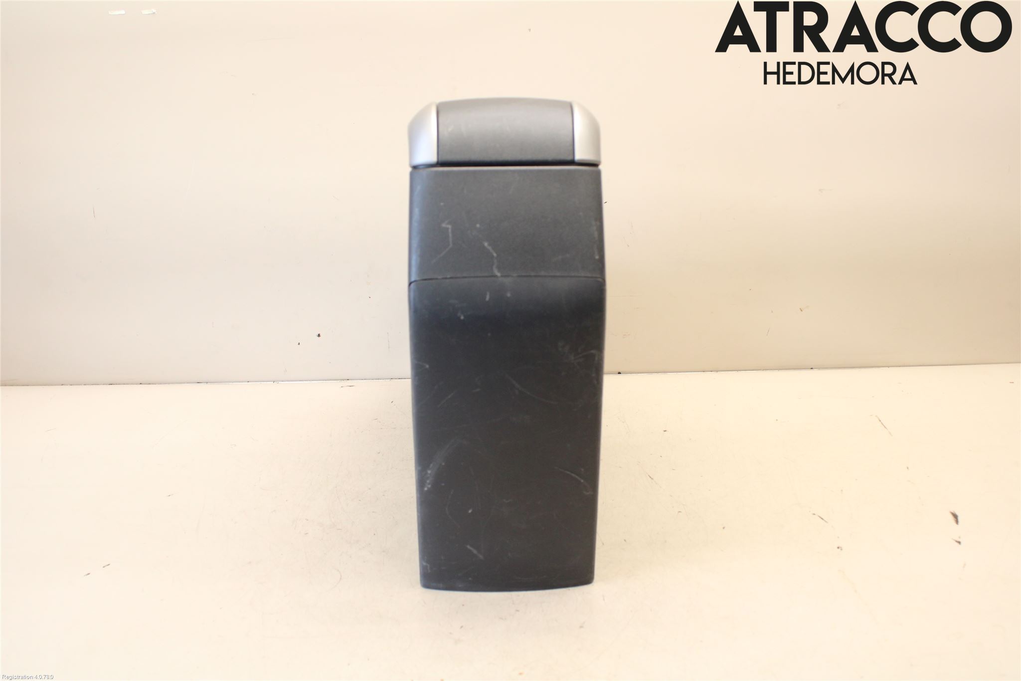 Toyota AURIS 07-09 Innr Armlene