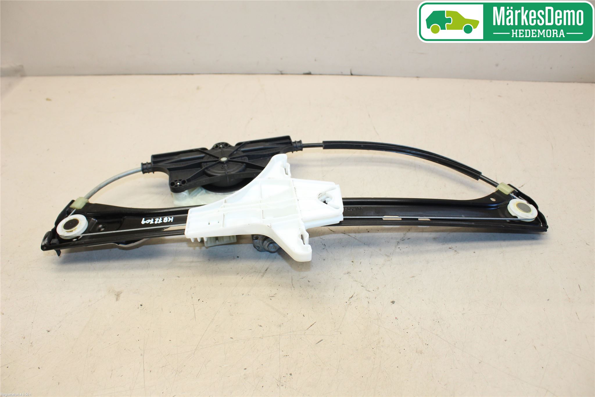 Volkswagen VW PASSAT 15-19 Vindusheis El Komp