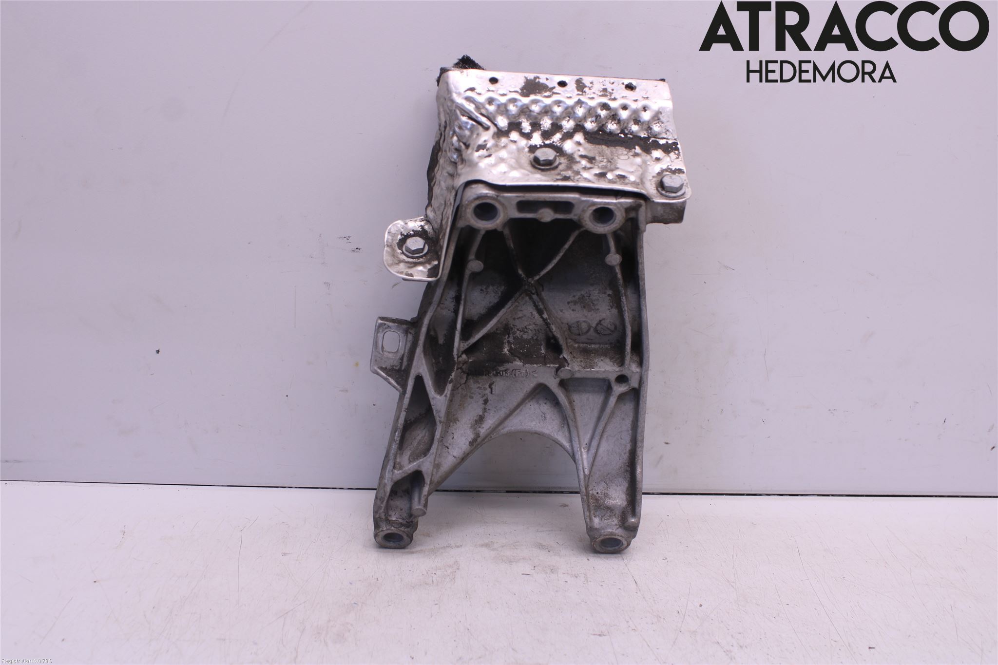 Audi A4/S4 B9 16-19 Motor Feste Stål-Alu