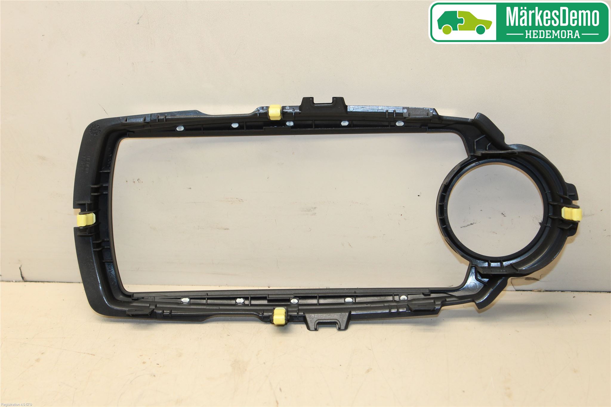 Toyota YARIS XP130 15-20 Innr Radio Ramme
