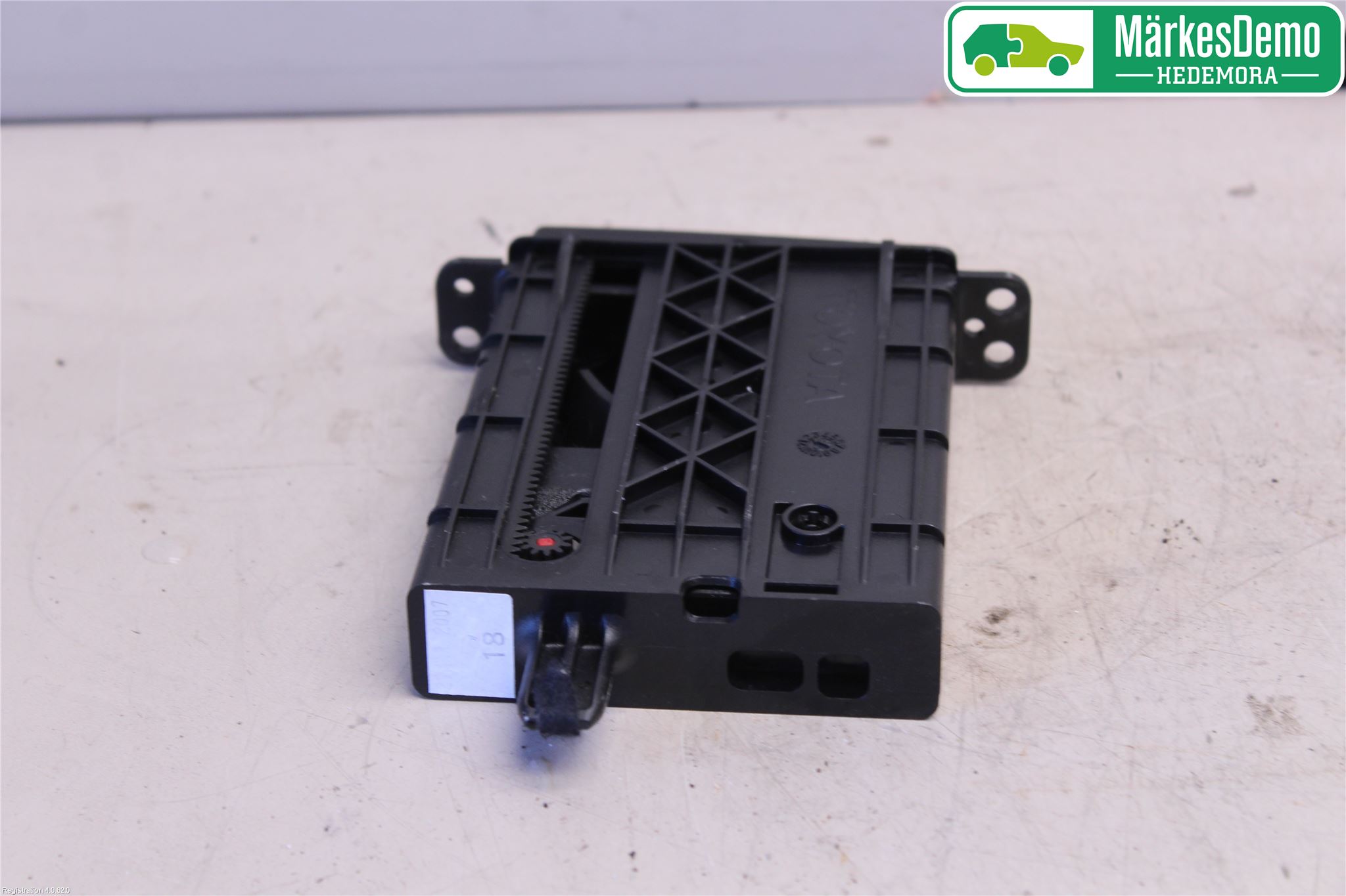 Toyota AVENSIS 07-08 Innr Koppholder
