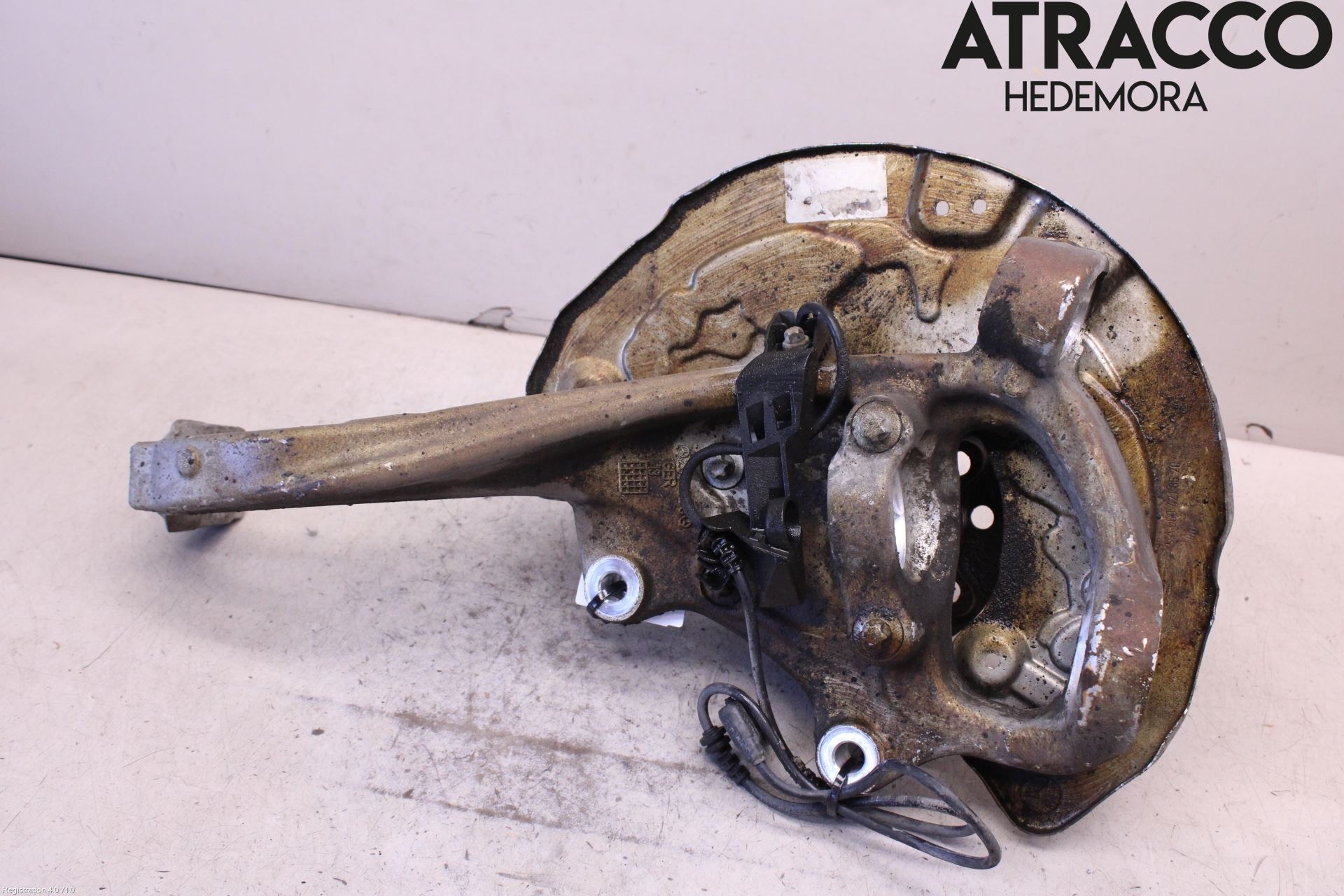Mercedes-Benz MB C-KLASS (W205) 14-21 Spindel Vf