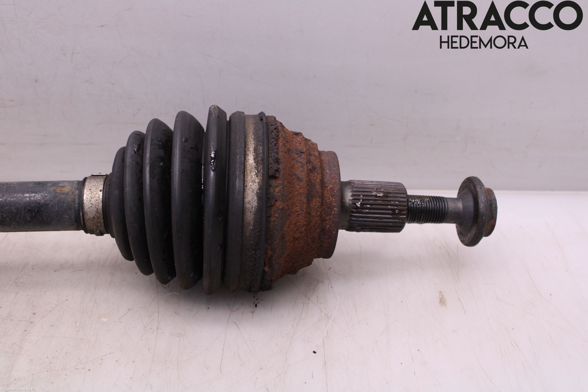 Audi A3/S3 05-13 Drivaksel Foran Kompl Venstre