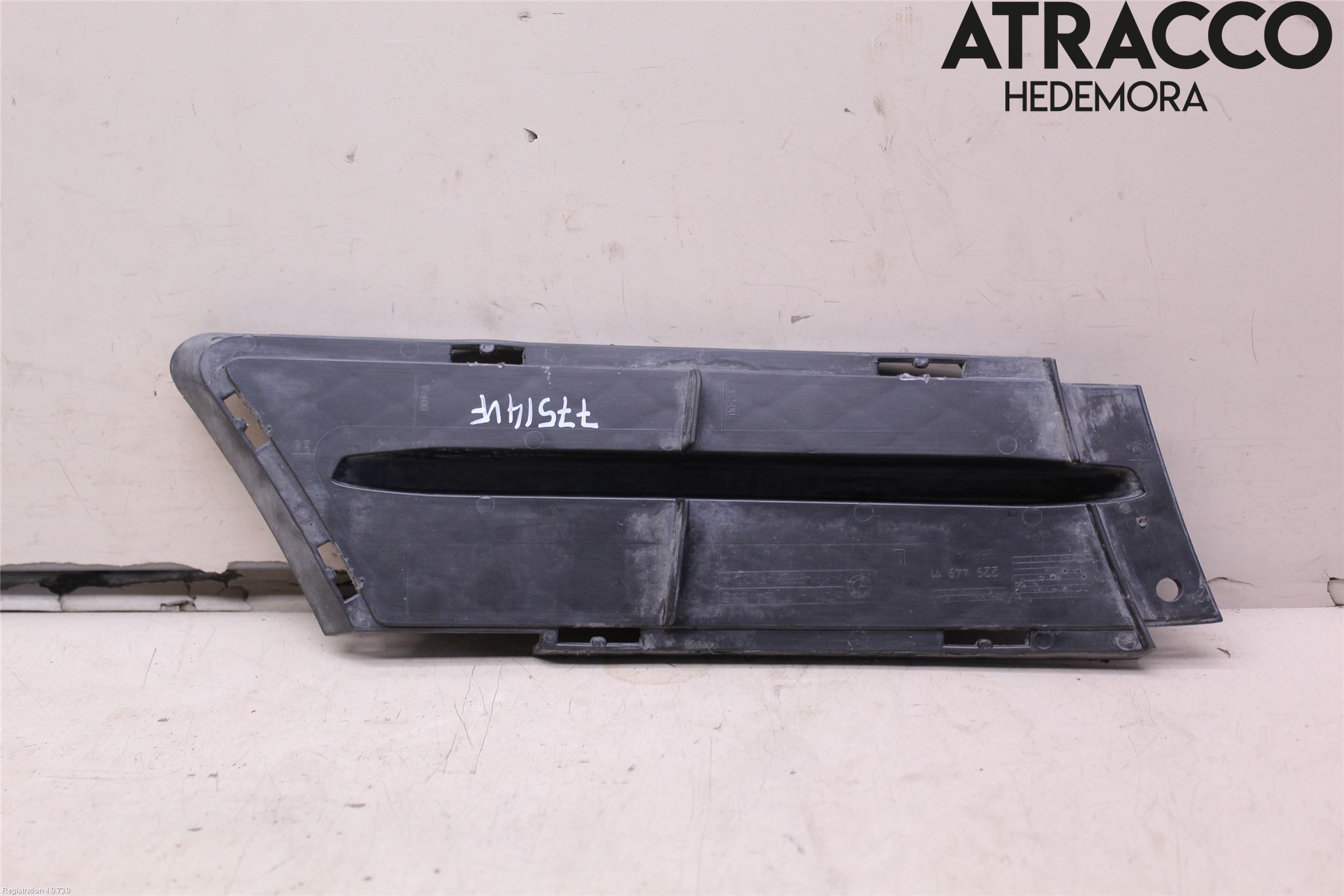 BMW 3 E90/91 SED/TOU 05-12 Grilldel Venstre