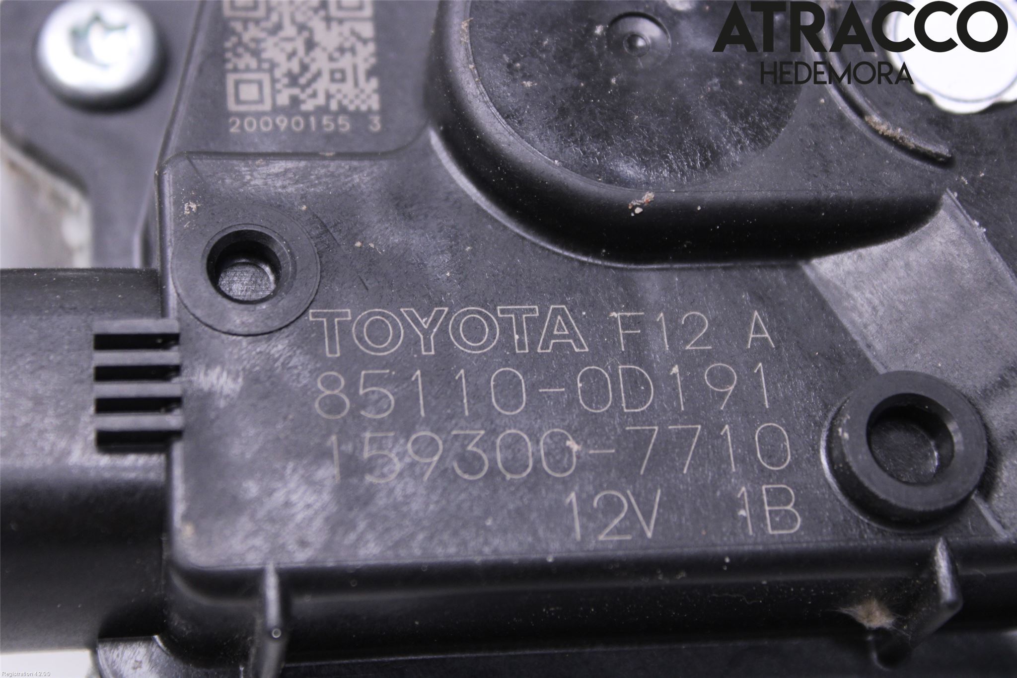 Toyota YARIS XP130 15-20 Viskermotor Frontrute