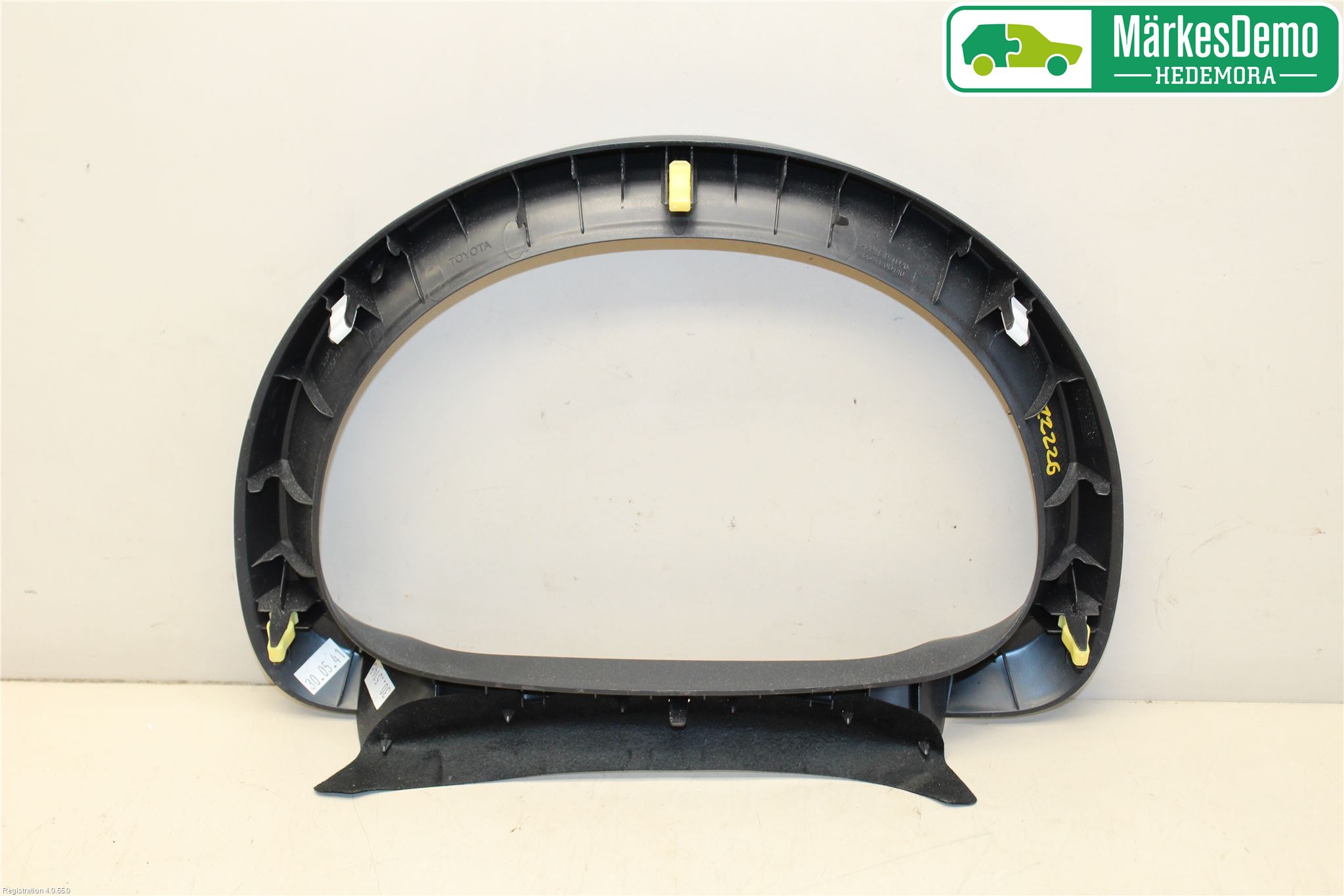 Toyota YARIS XP130 12-14 Instrument Ramme