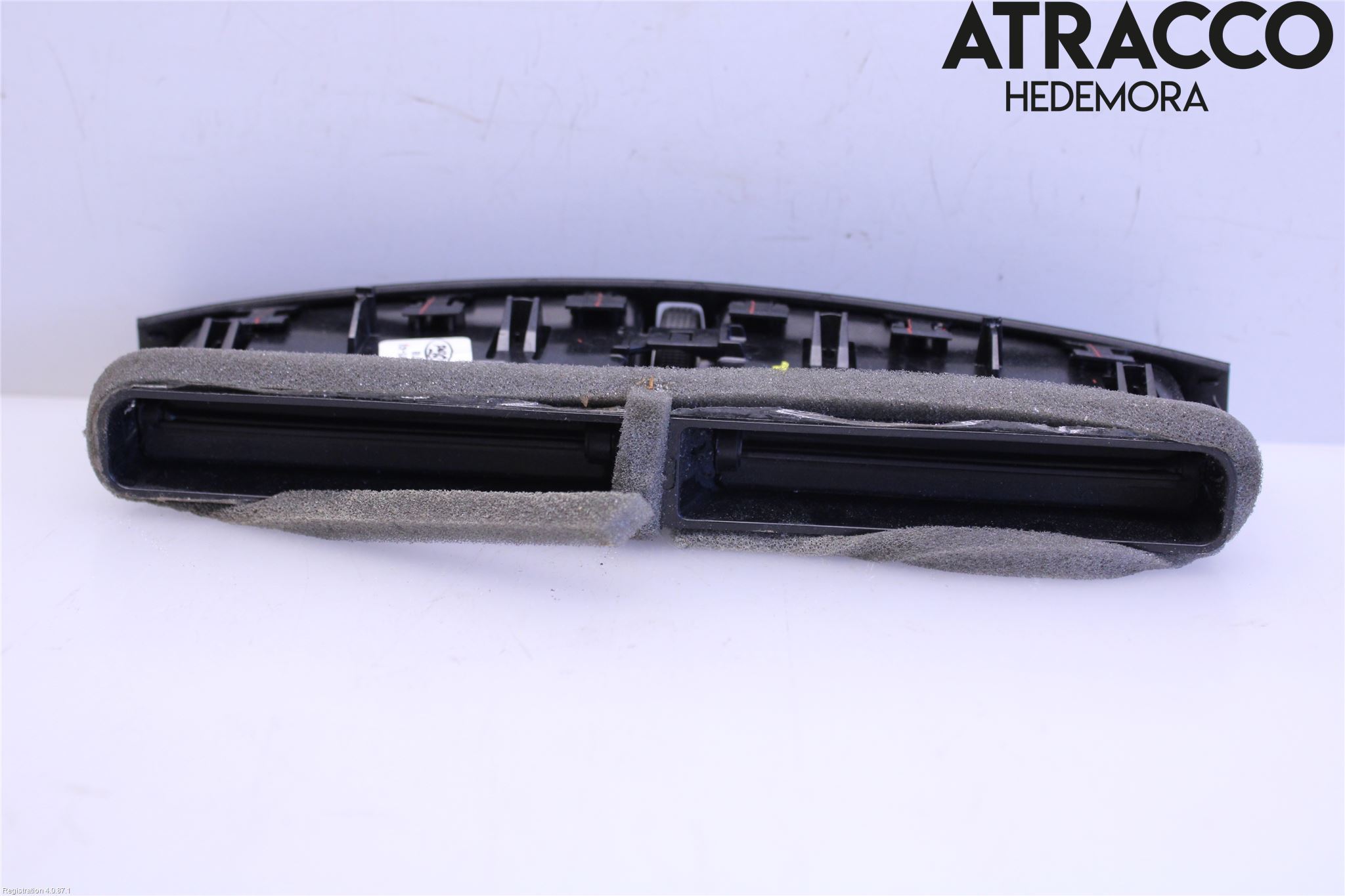 Ford GRAND C-MAX  11-14 Dashbord Kanal - Dyse