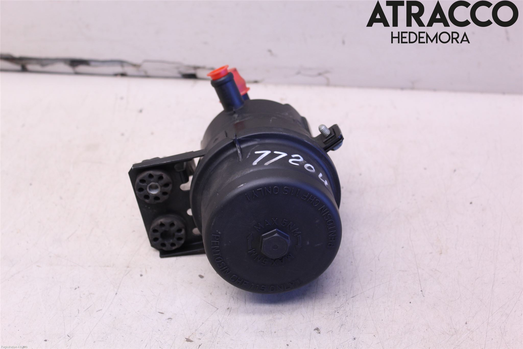 BMW 3 E90/91 SED/TOU 05-12 Servo Oljebeholder