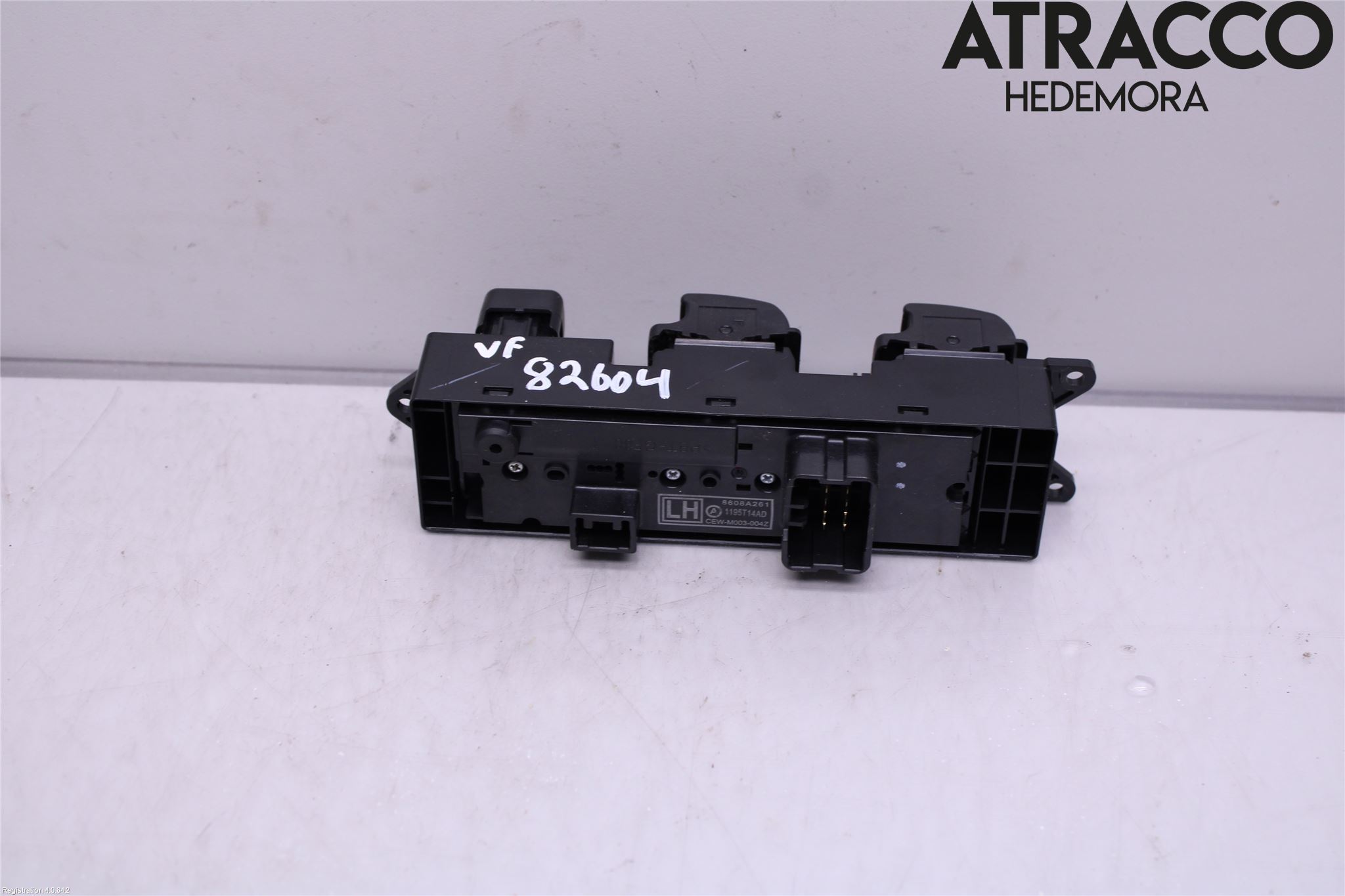 Mitsubishi ASX 10-22 Bryter Vindusheis