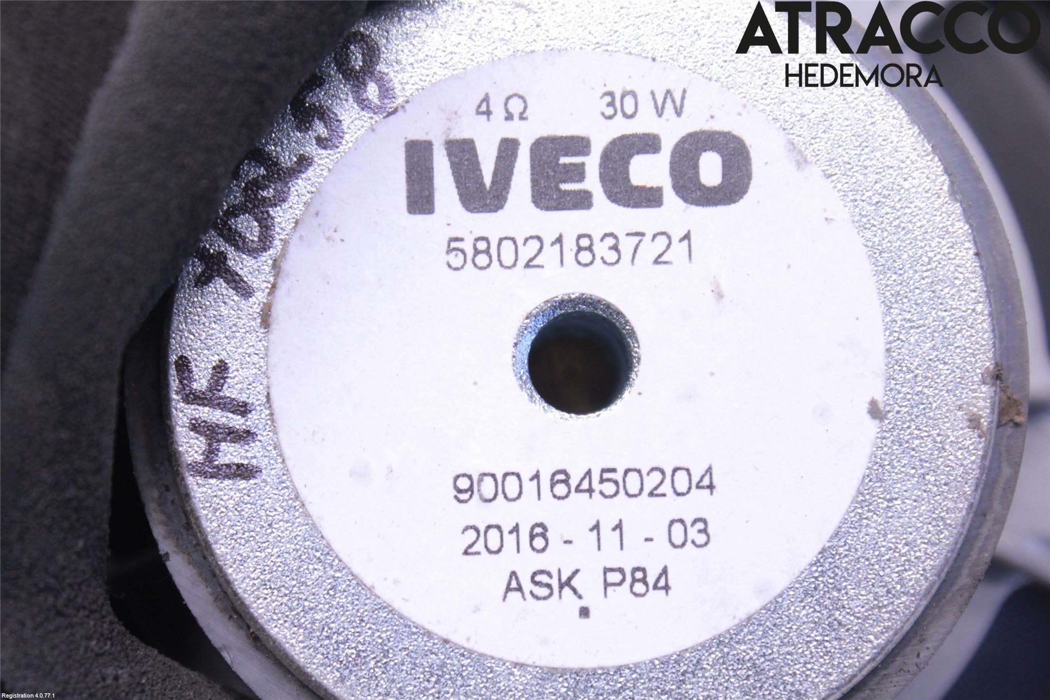Iveco DAILY 14->> Innr Høyttaler