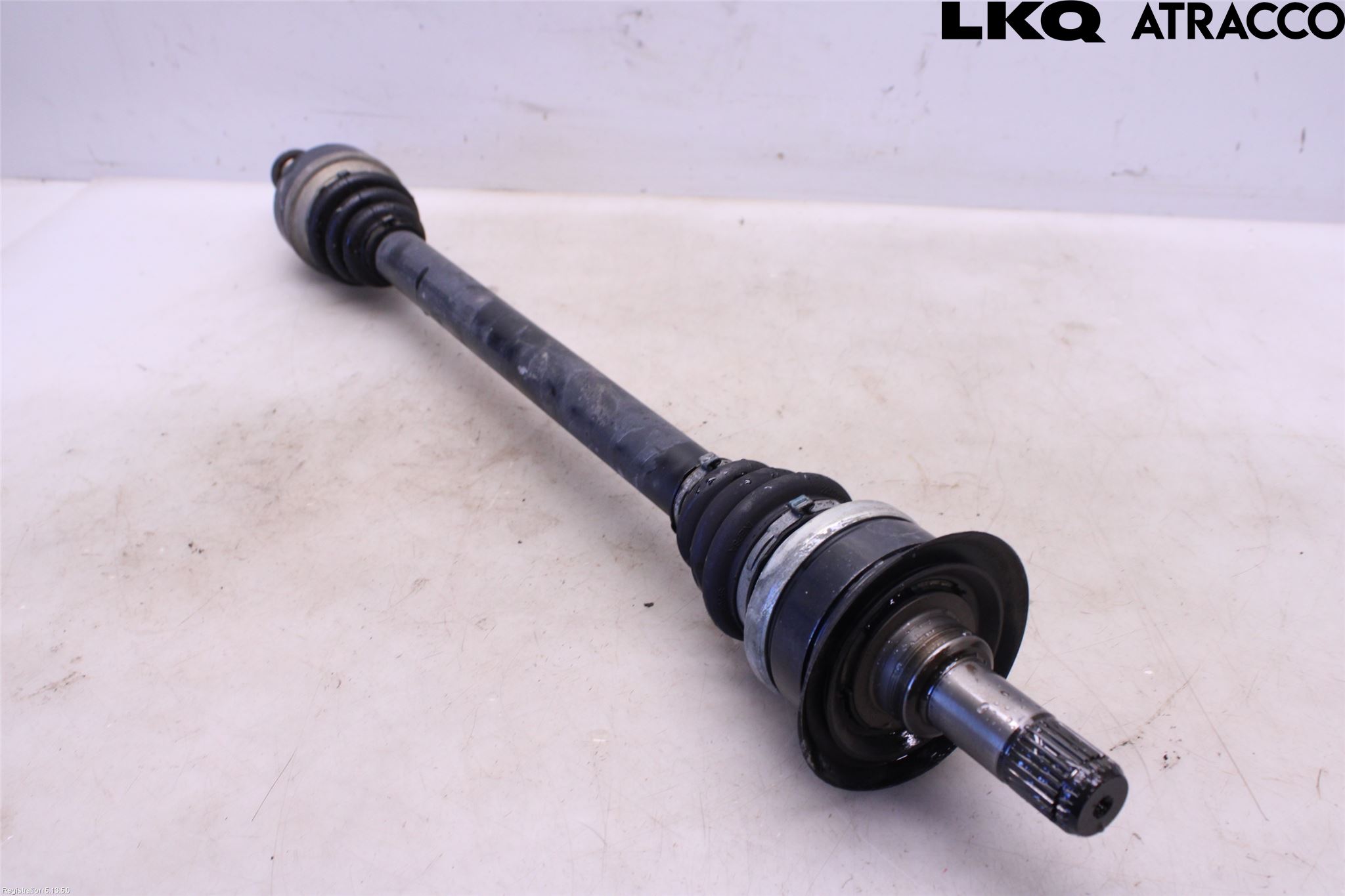 BMW 4 F32/F33/F82/F83 13-20 Drivaksel Bak Kompl Høyre