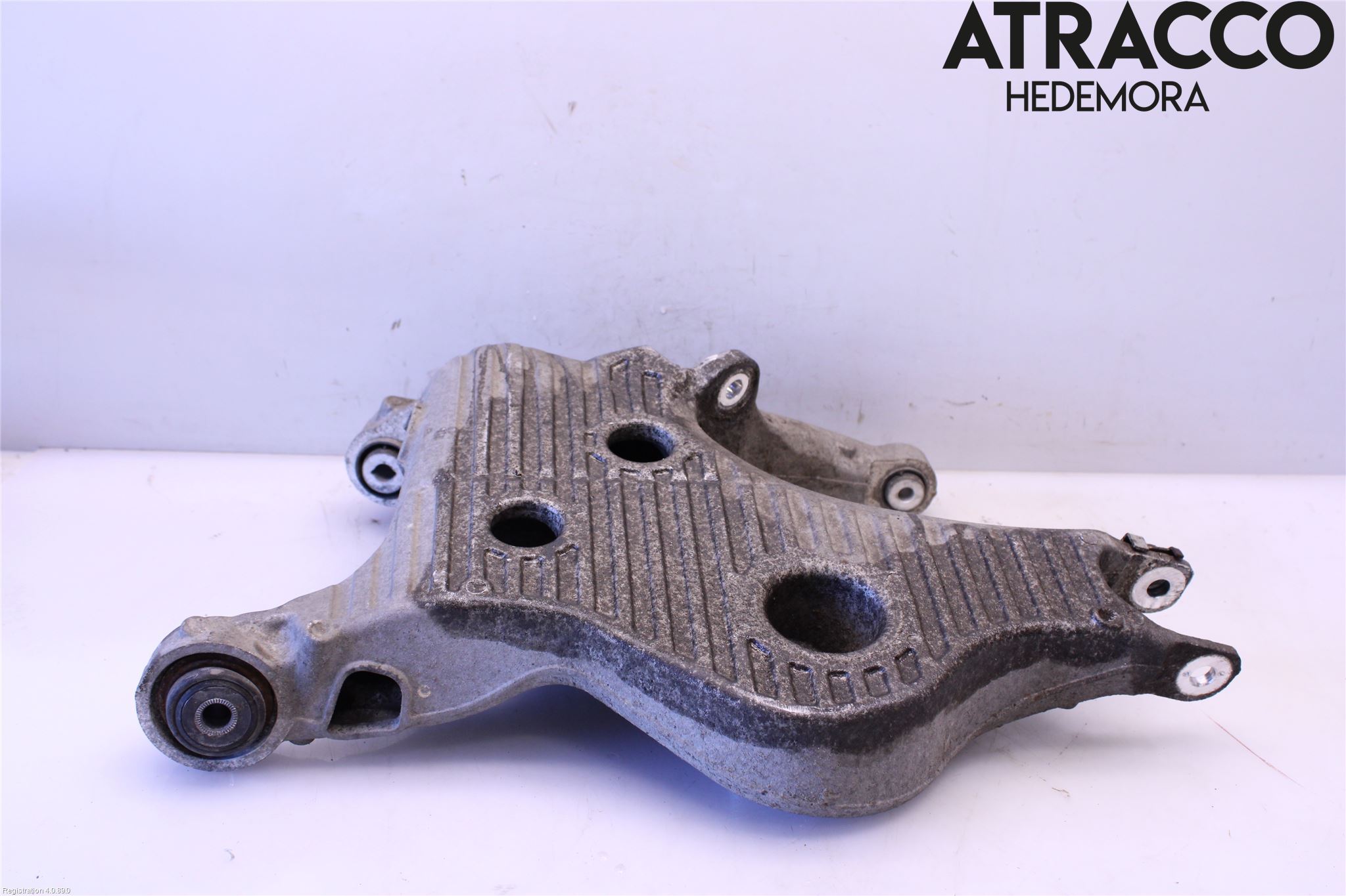 Landrover RANGE ROVER SPORT (L494) 14-22 Bærearm Bak Venstre