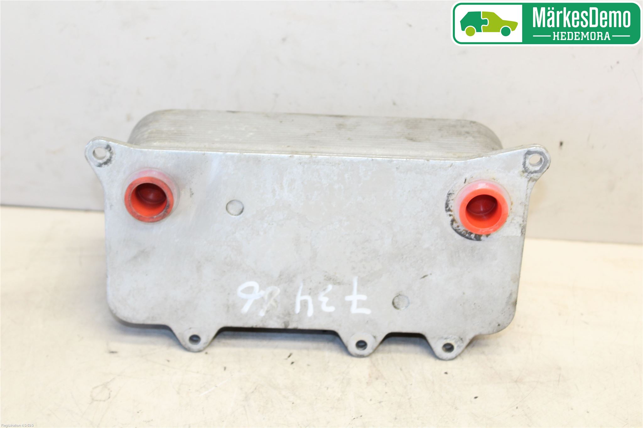 Audi A6/S6     05-11 Radiator Oljekjøler Motor