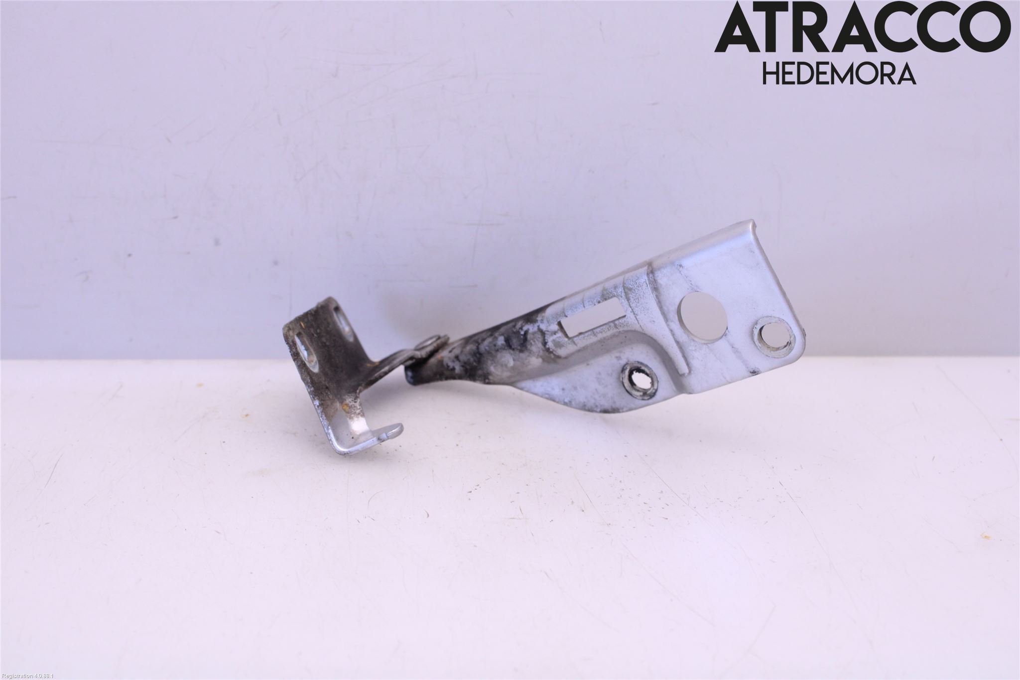 Nissan NAVARA 05-16 Panser Hengsel - Hengsler