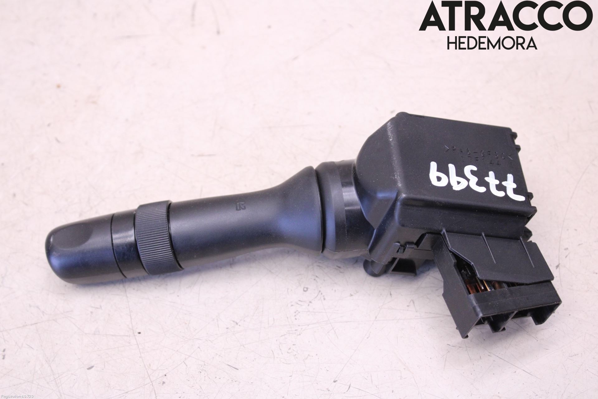 Toyota YARIS XP130 15-20 Bryter Ratt Visker - Spyler