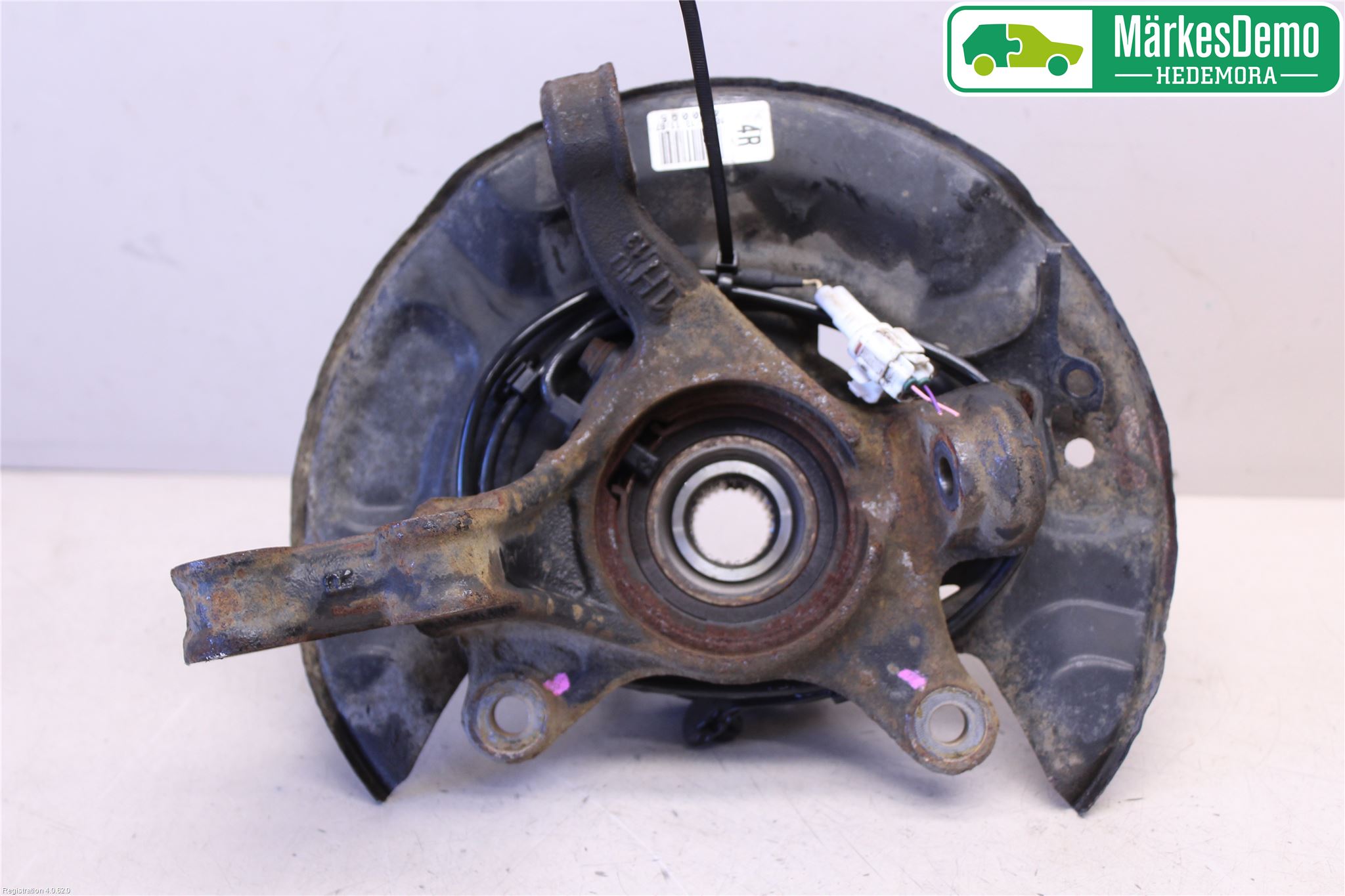 Toyota YARIS XP130 12-14 Spindel Hf