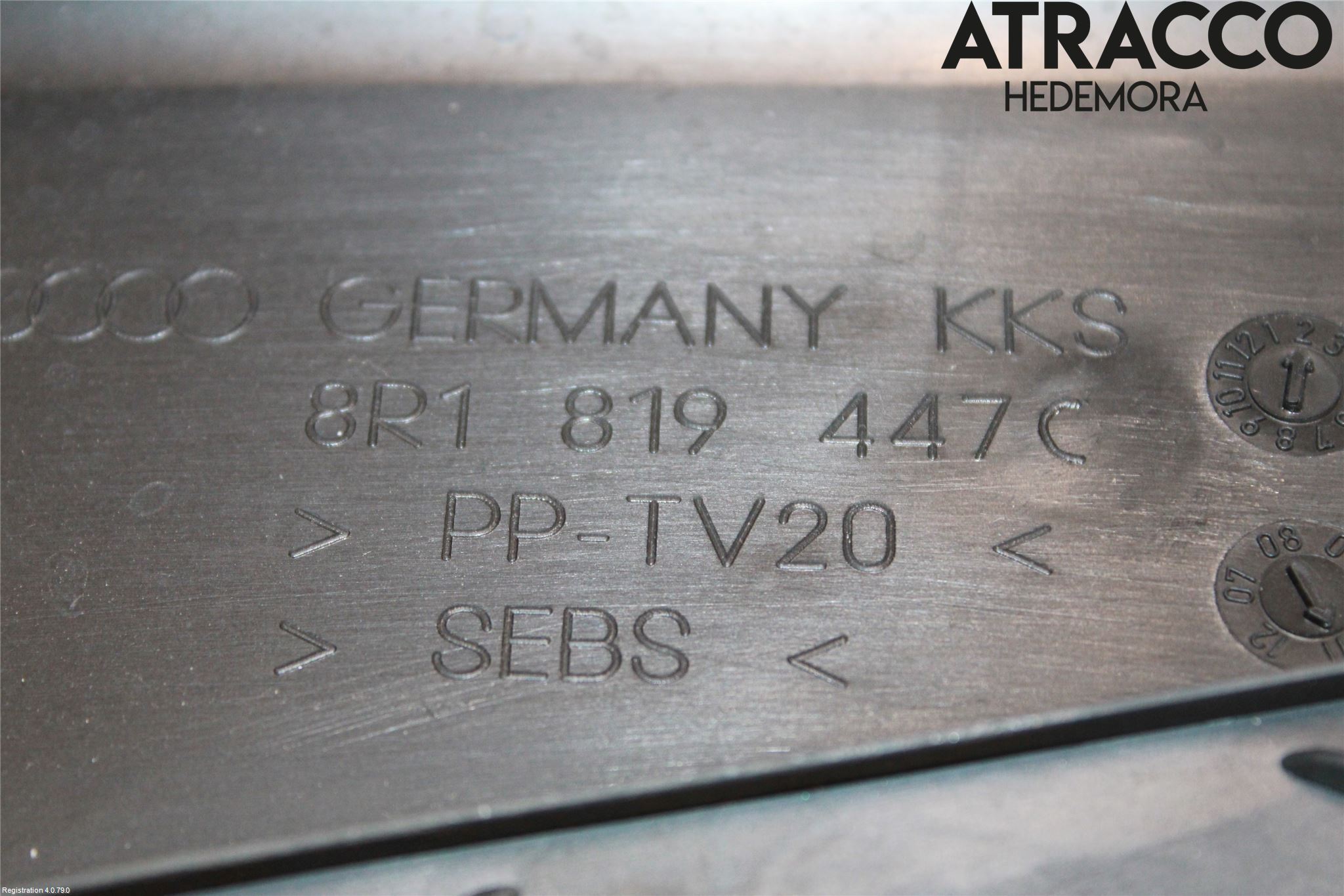 Audi Q5 09-16 Visker Deksel-Grill-Under Frr