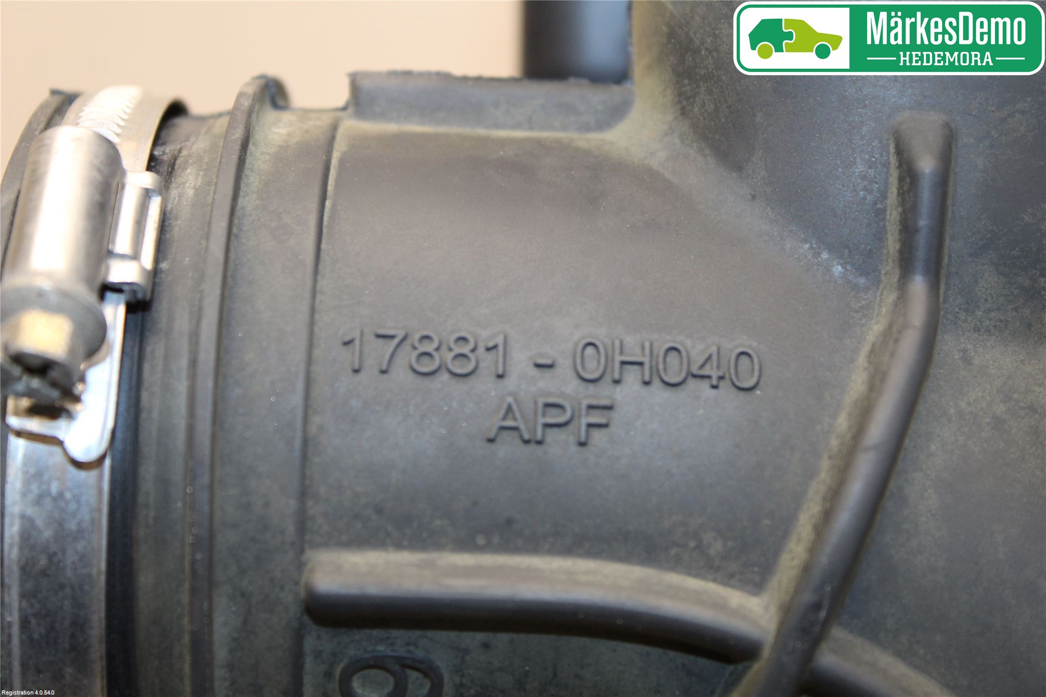 Toyota AVENSIS 03-06 Inns Gummibelg - Slange