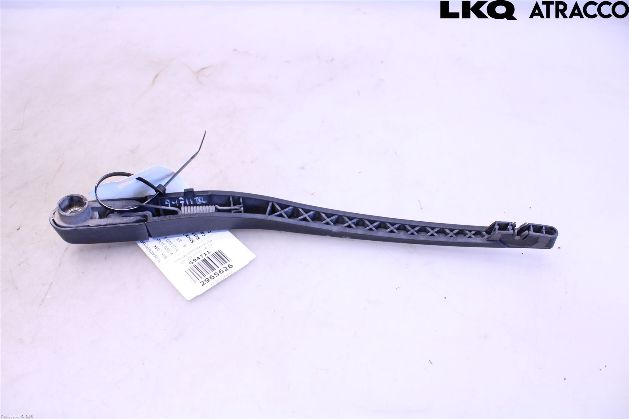 Volvo XC60 14-17 Viskerarm Bakrute