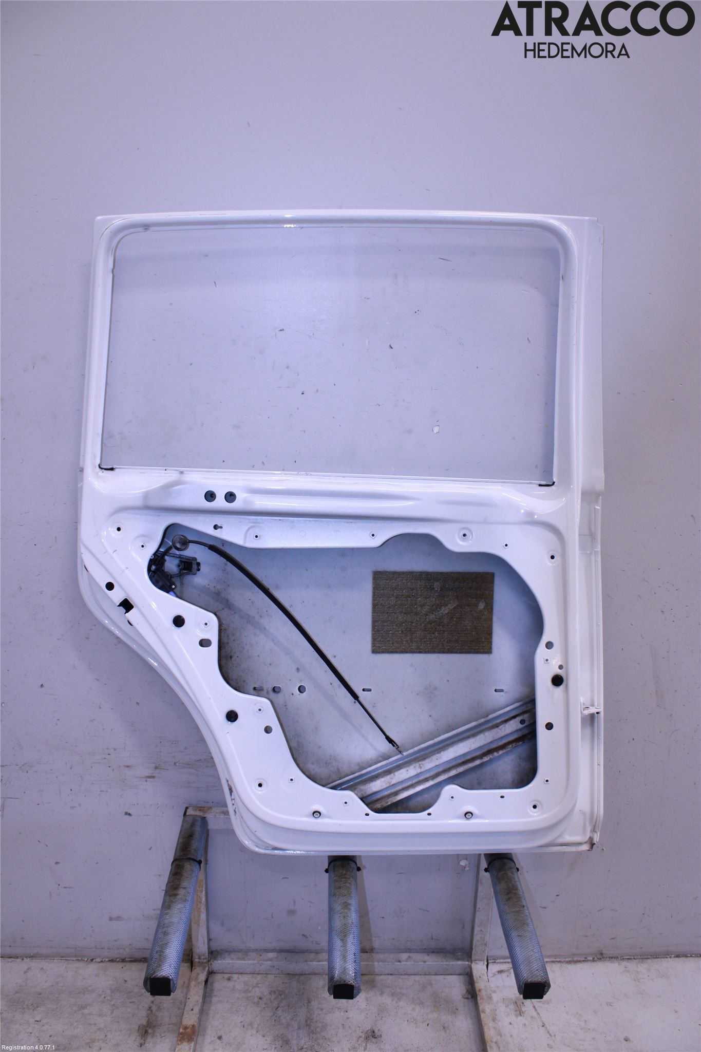 Volkswagen VW TOURAN 03-10 Dør 4D Bak Venstre