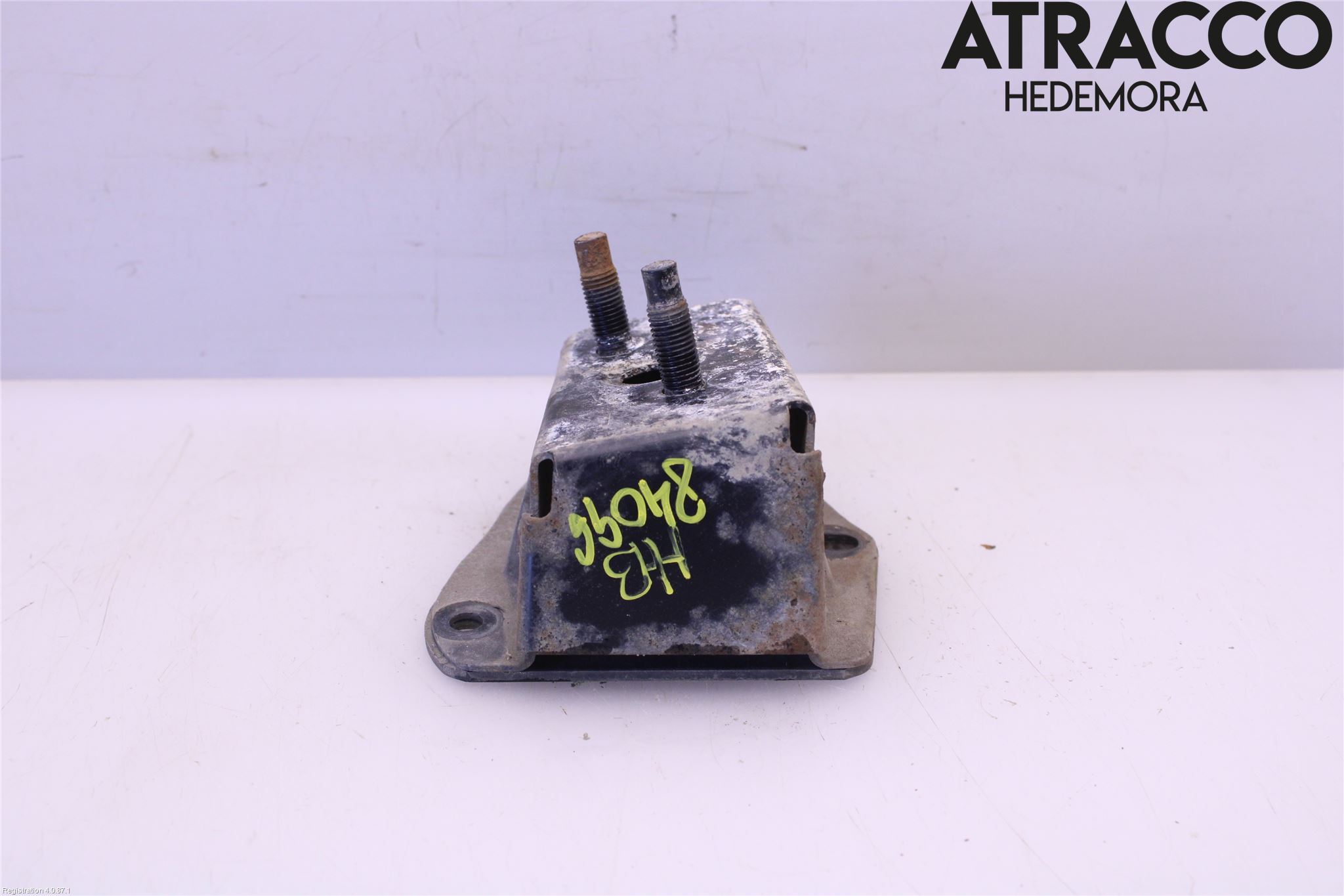 Toyota PRIUS NWH20 04-08 Støtfanger Bak Feste