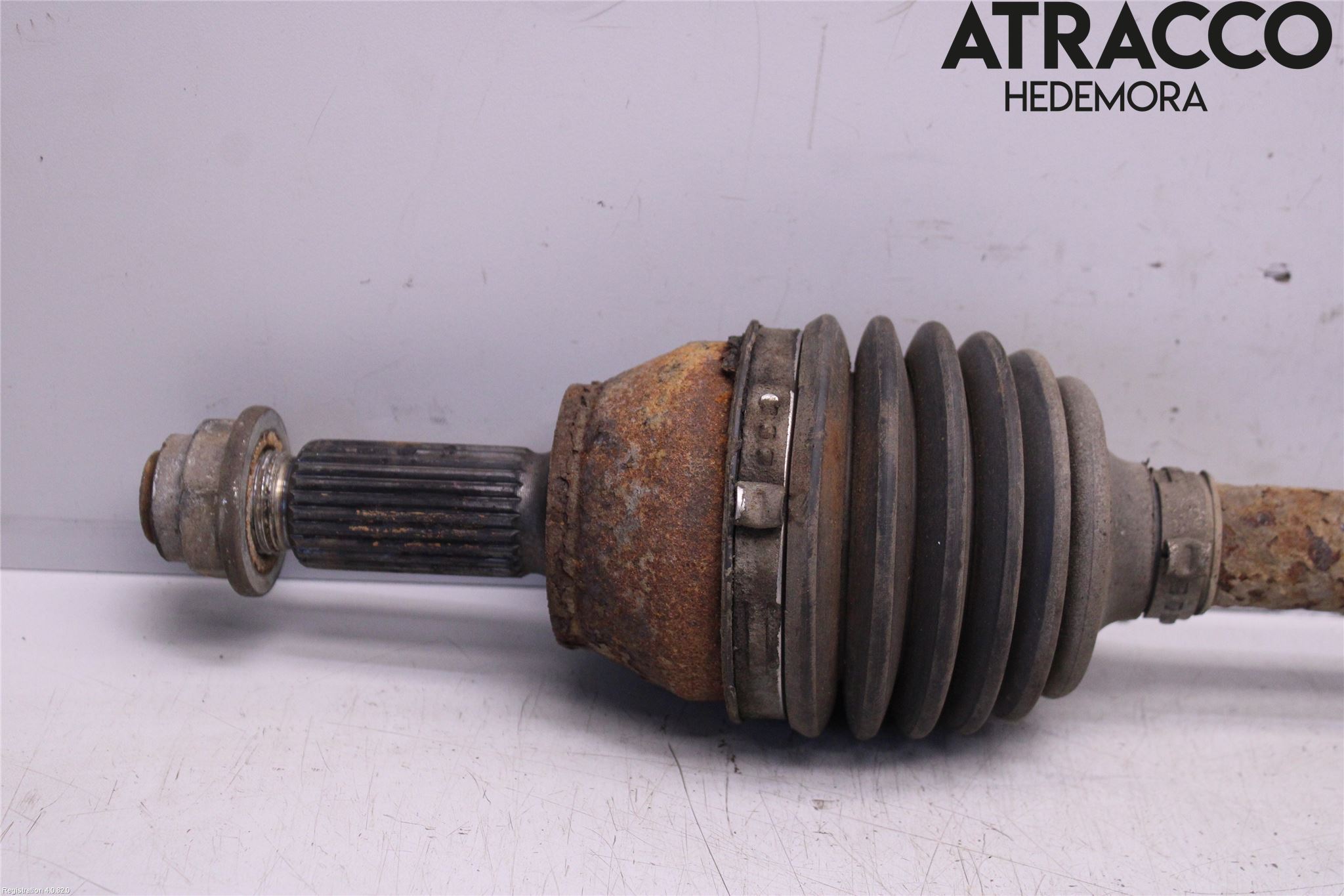 Ford FIESTA 09-12 Drivaksel Foran Kompl Venstre