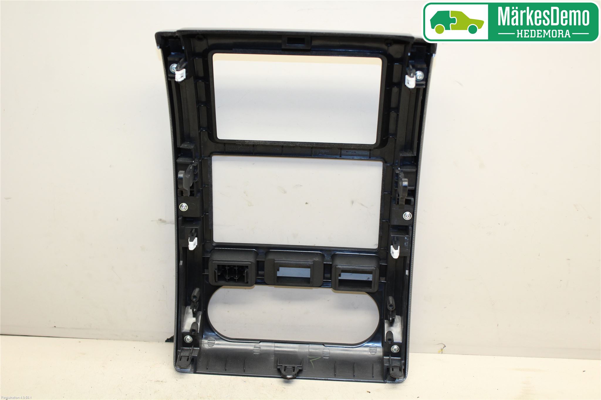 Nissan X-TRAIL 08-14 Innr Radio Ramme