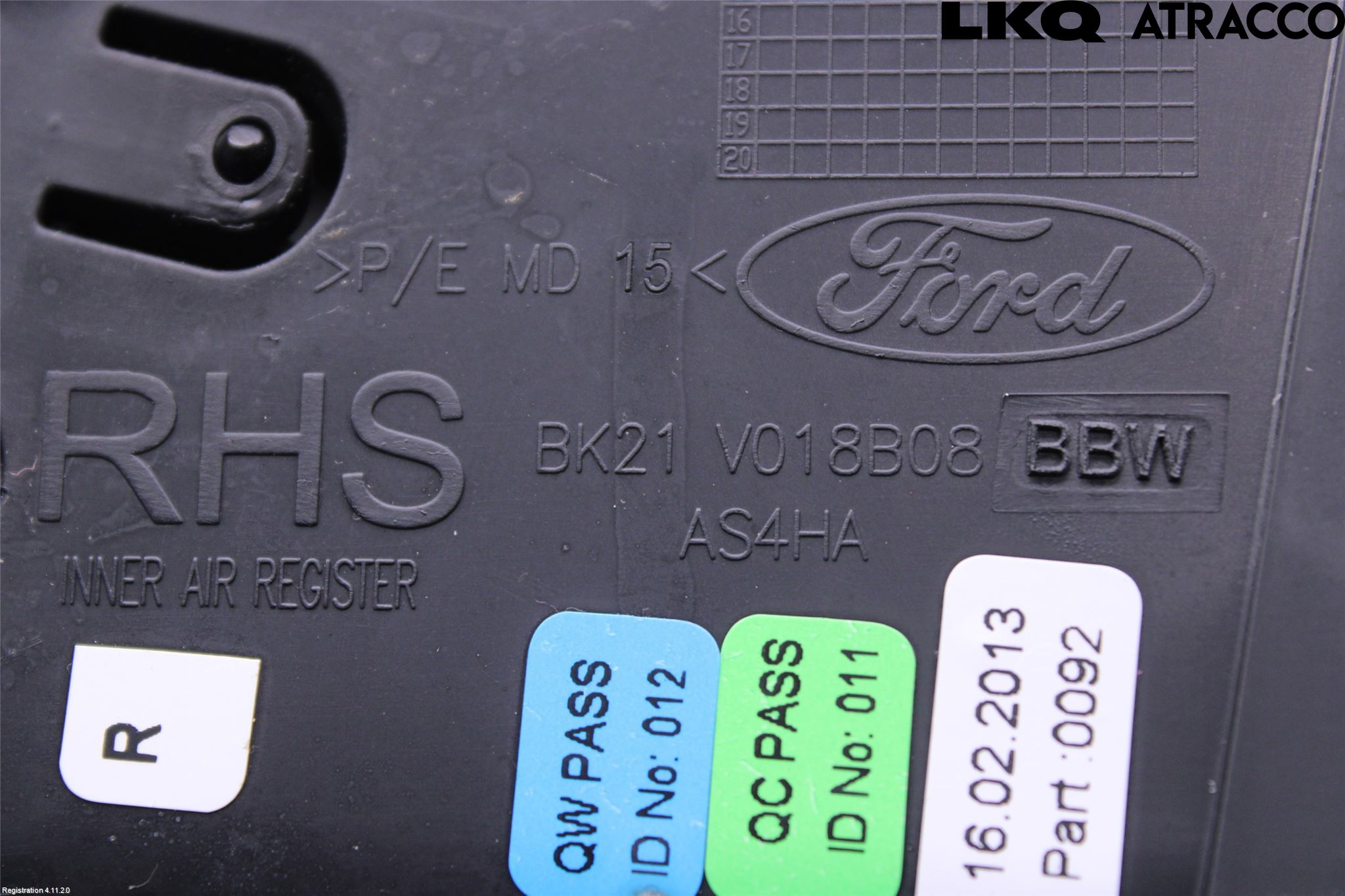 Ford TRANSIT SKÅP/BUSS 14-22 Dashbord Kanal - Dyse
