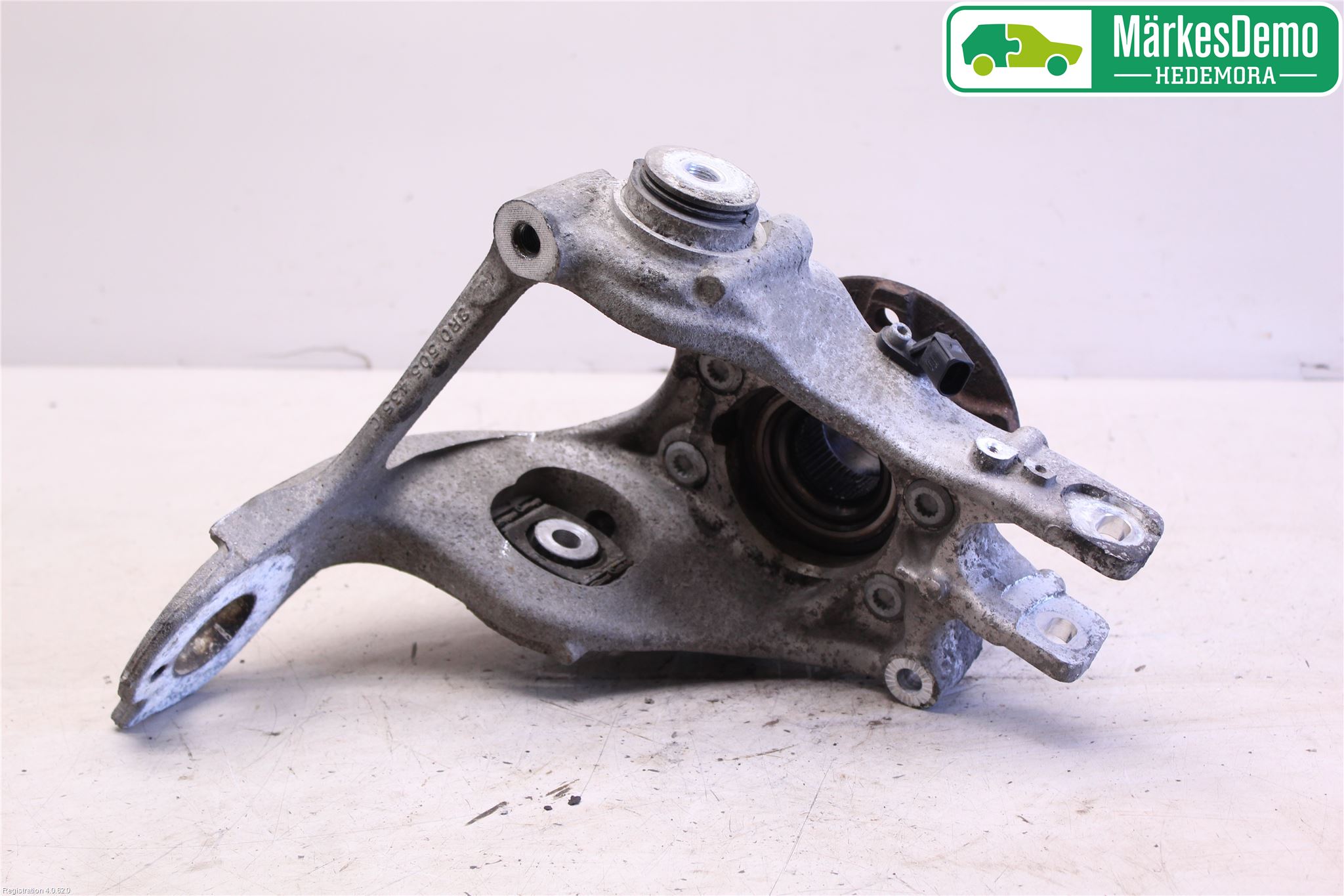 Audi Q5 09-16 Spindel Vb