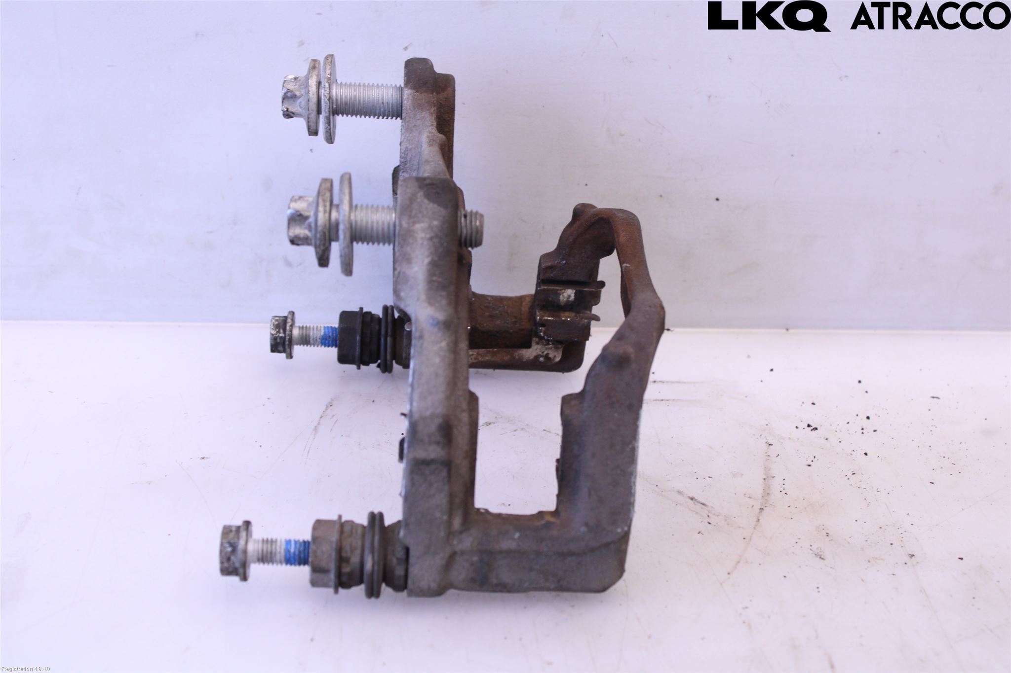 BMW 5 G30/G31/F90 17-23 Bremsecaliper Feste Holder
