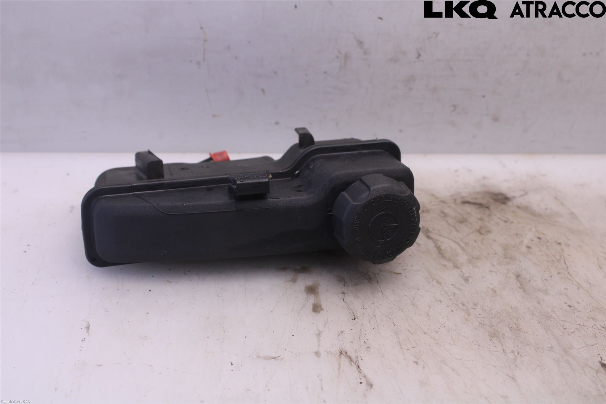 Volvo V70 05-08 Servo Oljebeholder