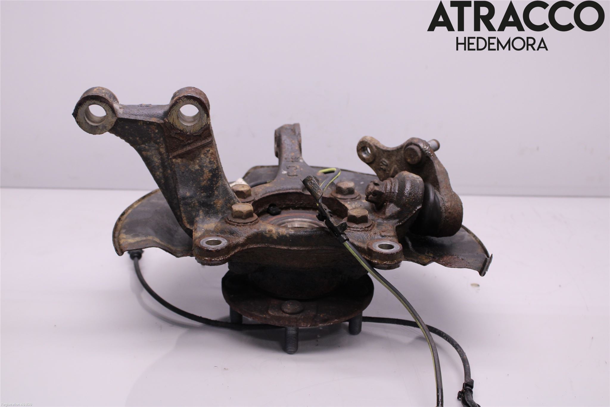Toyota AVENSIS 16-18 Spindel Hf