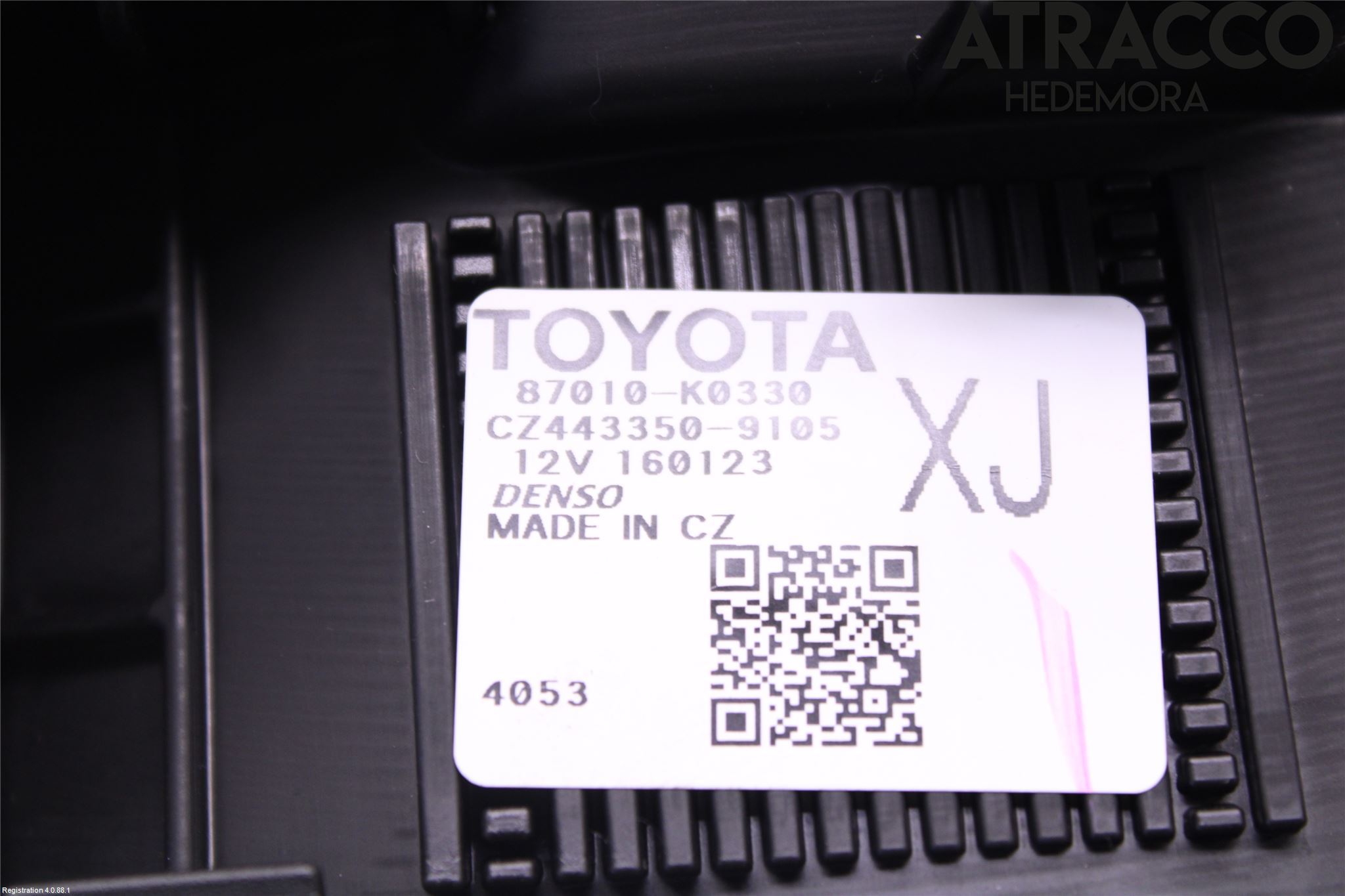 Toyota YARIS CROSS XP21 21- Luftstyring Front