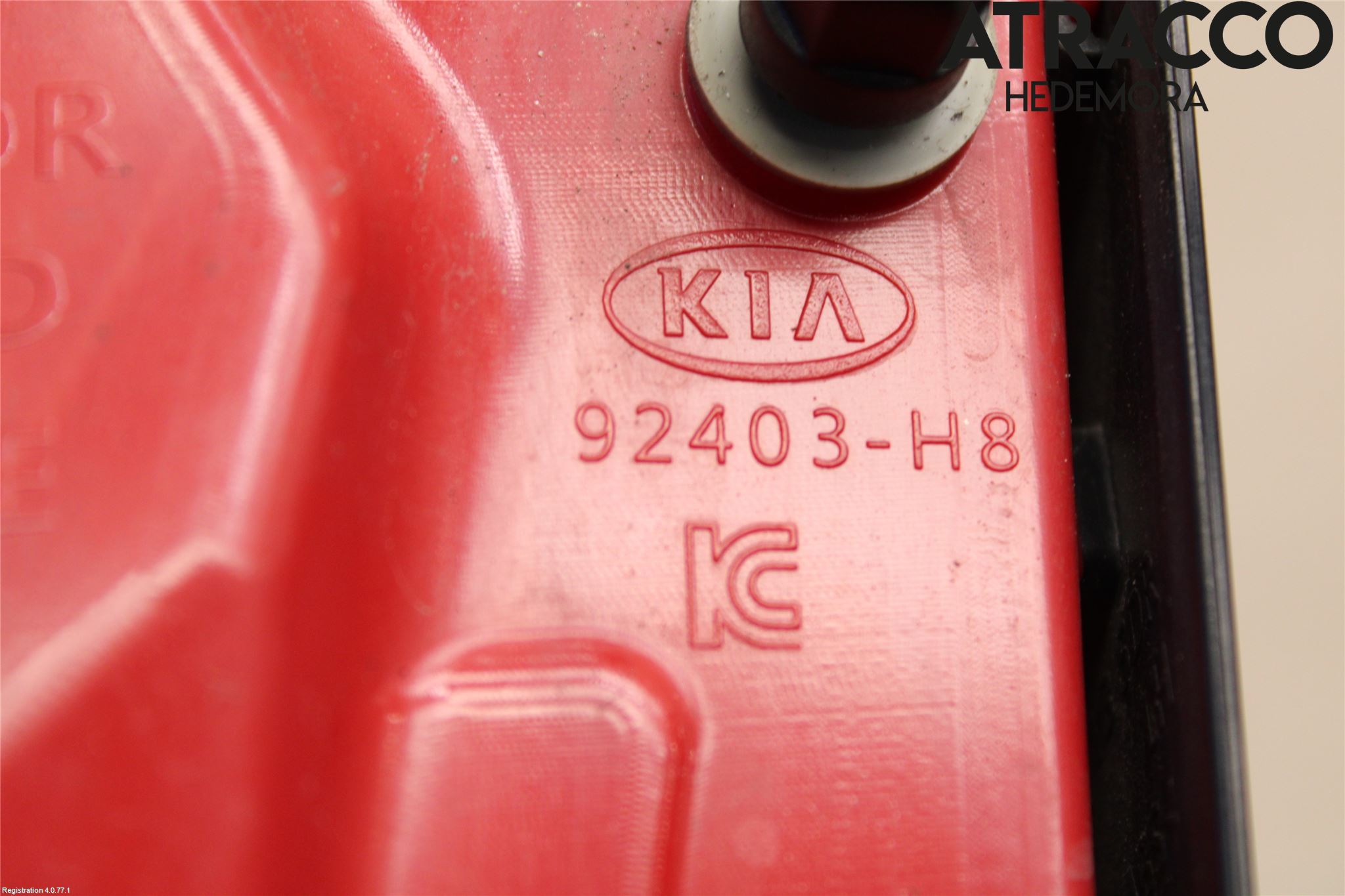 Kia RIO 17- Baklykt Venstre  På Luke(Indre