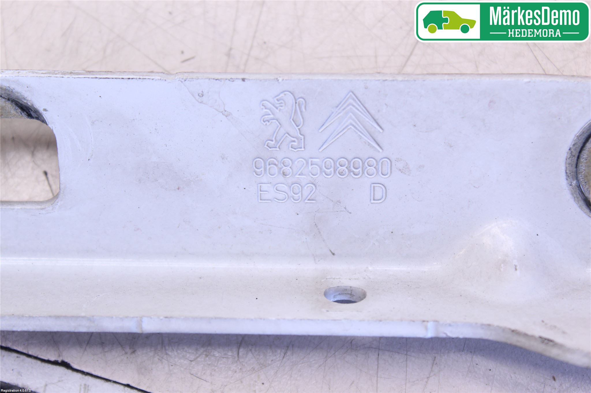 Peugeot 3008 09-16 Panser Hengsel - Hengsler