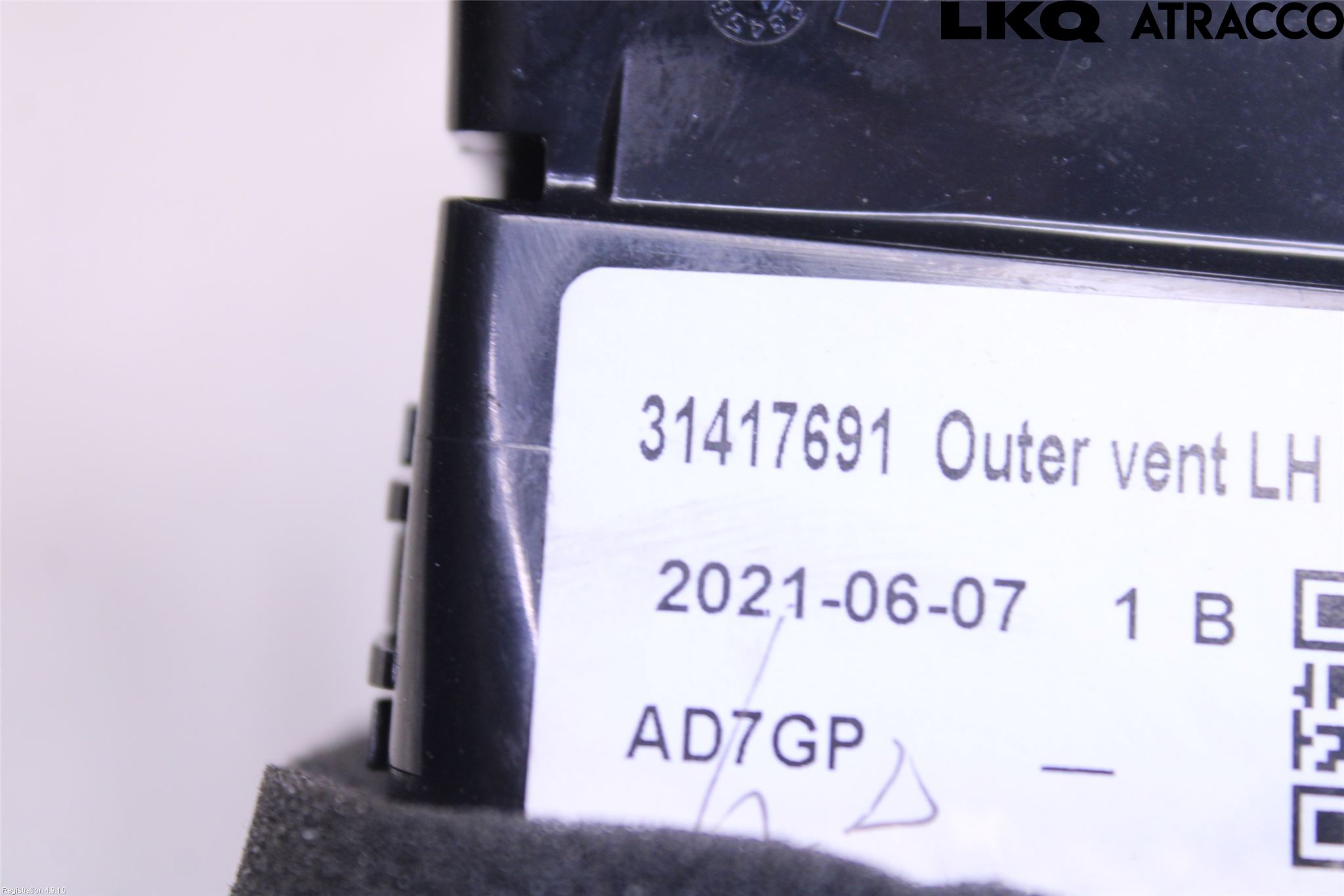 Volvo XC60 18- Dashbord Kanal - Dyse