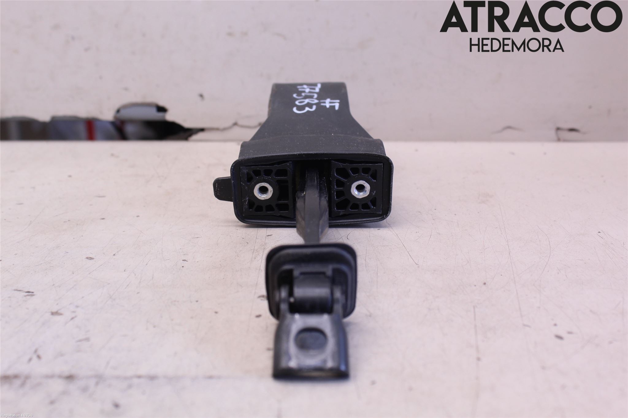 Volkswagen VW GOLF / E-GOLF VII 13-20 Dørstopper