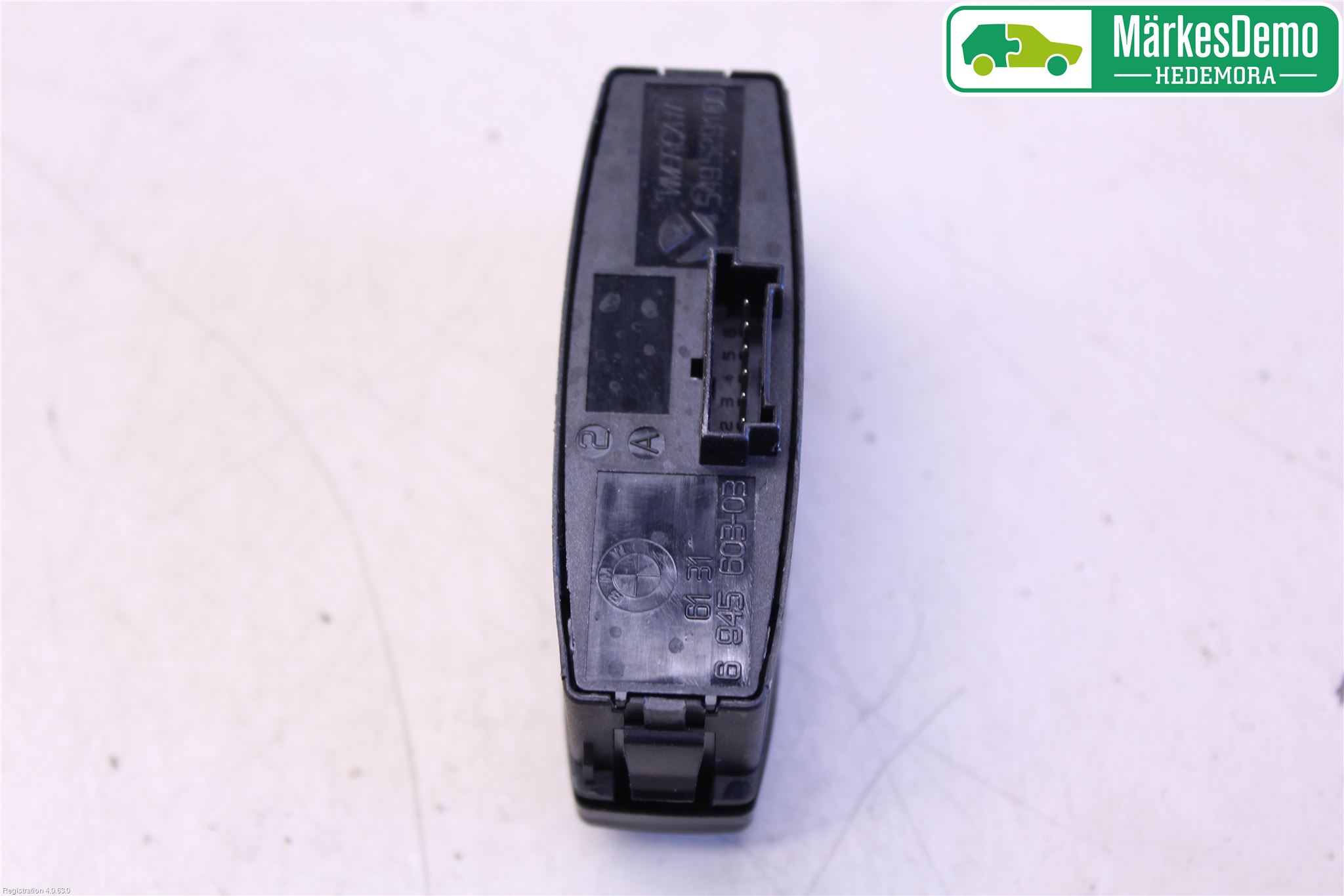 BMW 1 E87/81 5D/3D 03-11 Bryter Varsel (Nødblink)