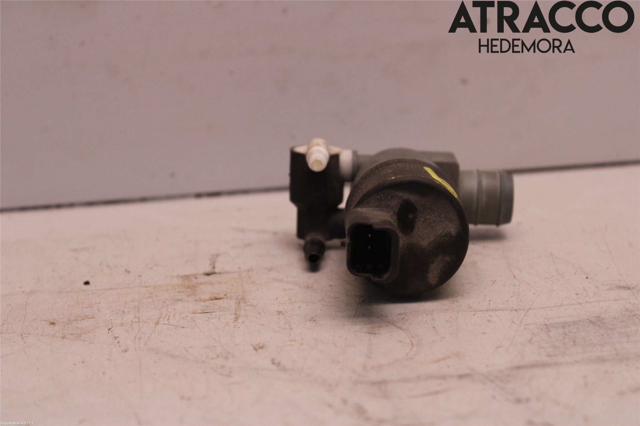 Nissan QASHQAI   07-10 Spylerpumpe Frontrute