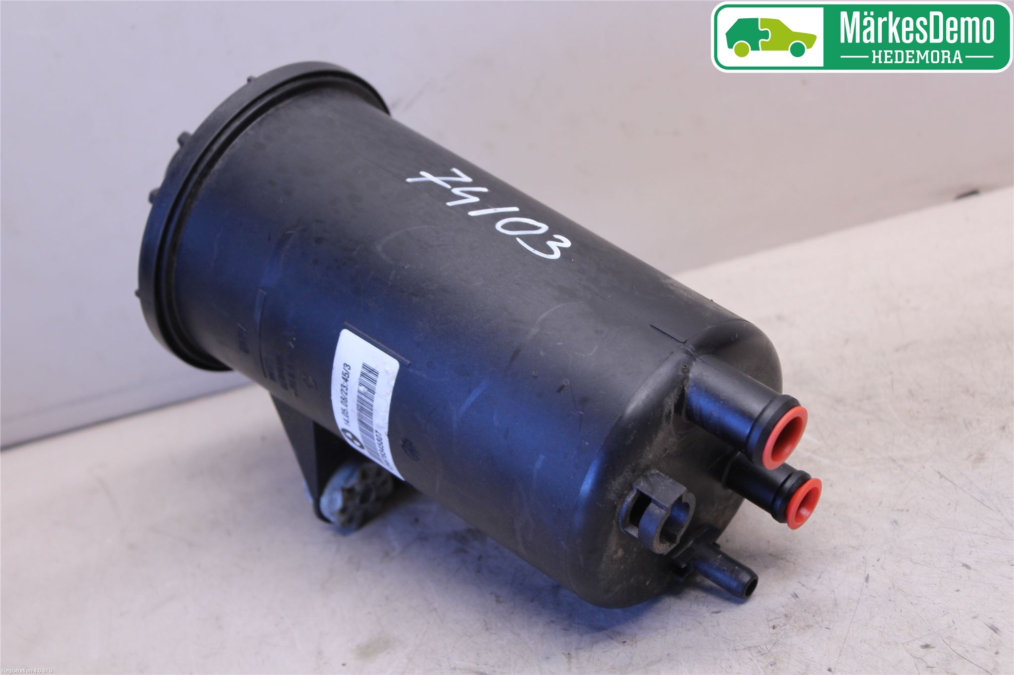BMW X6 E71/E72   08-14 Servo Oljebeholder