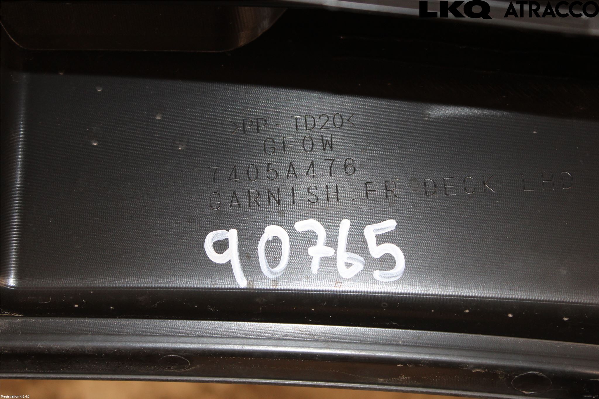 Mitsubishi OUTLANDER 13-21 Visker Deksel-Grill-Under Frr