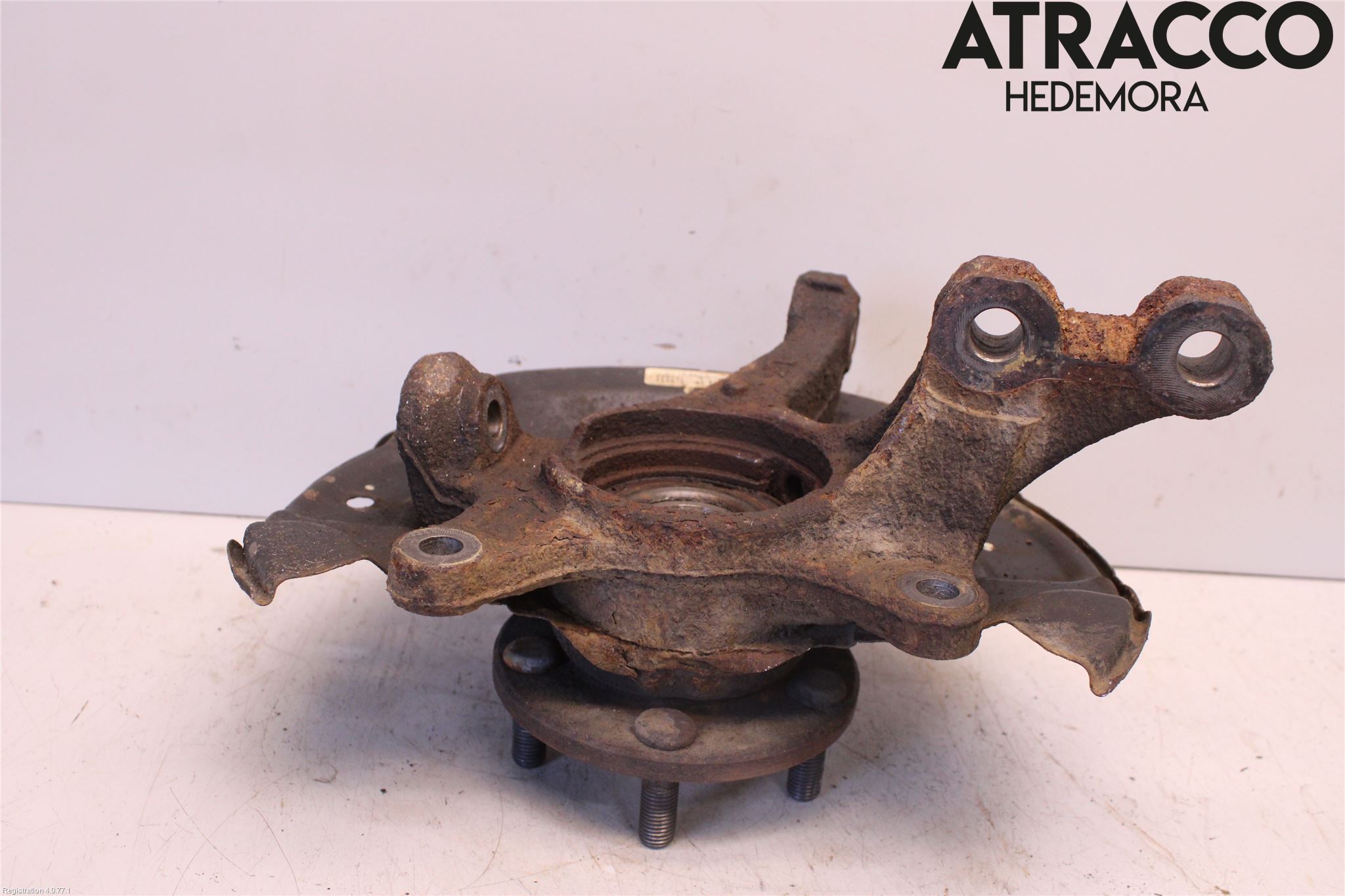 Toyota URBAN CRUISER Spindel Vf