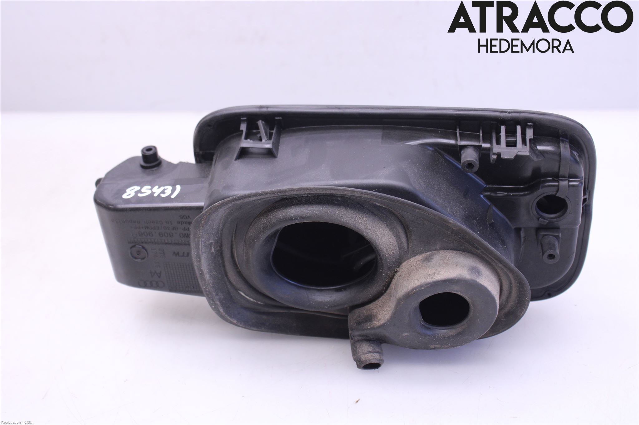 Audi A4/S4 B9 16-19 Drivstoff Tankluke