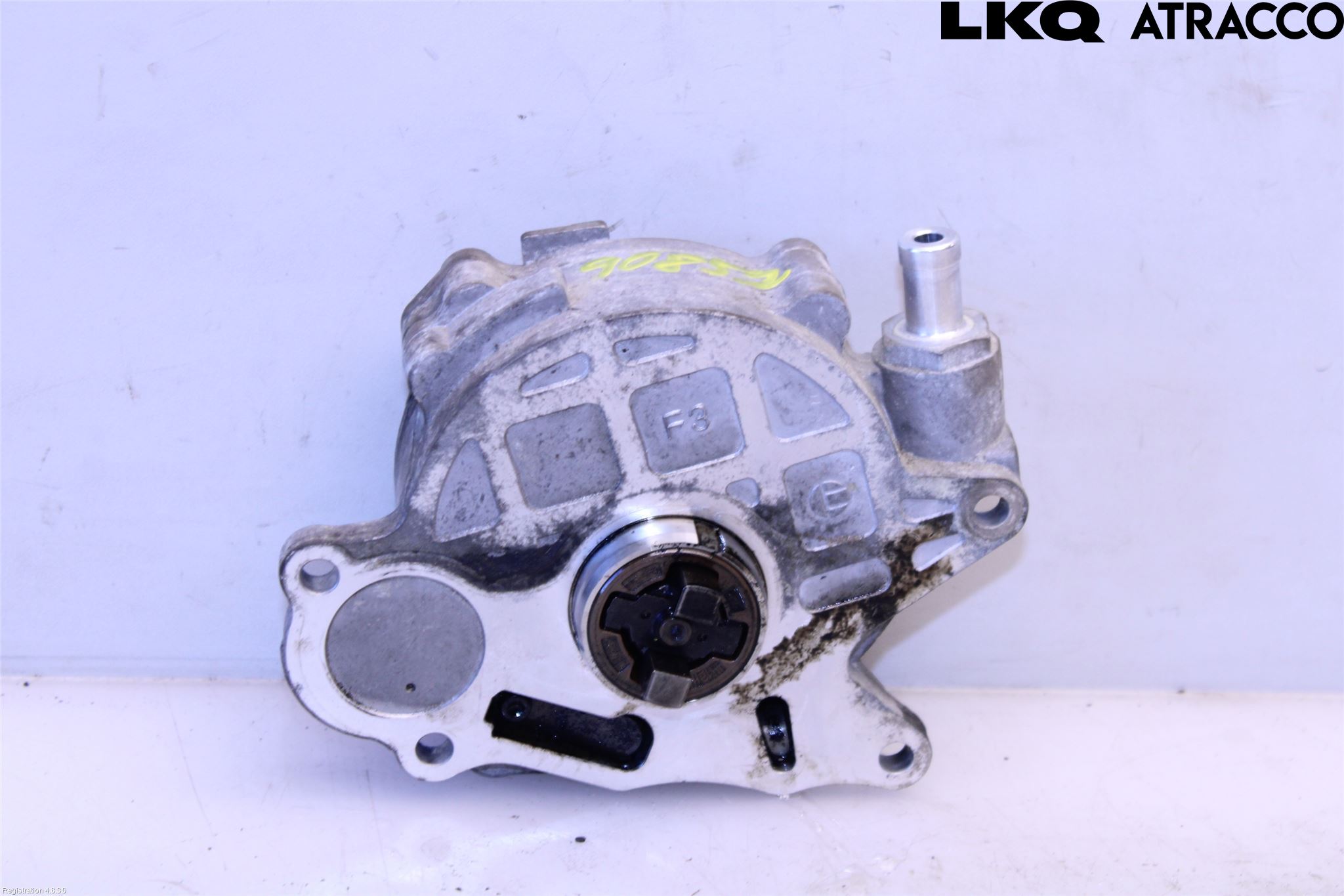 Audi A4 12-15 Vannpumpe