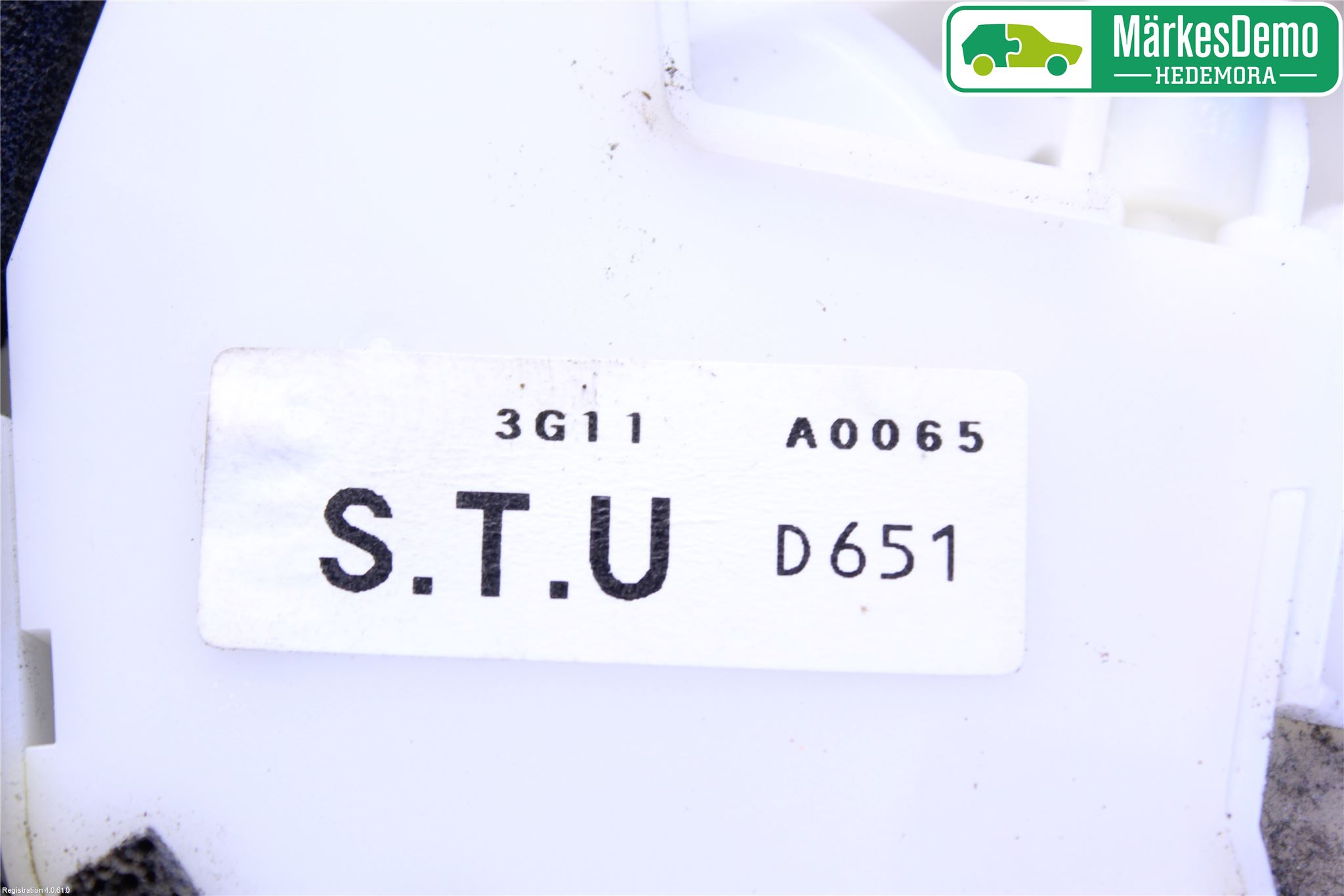 Mazda 2 (DE) 08-15 Dørlås - Låsekasse