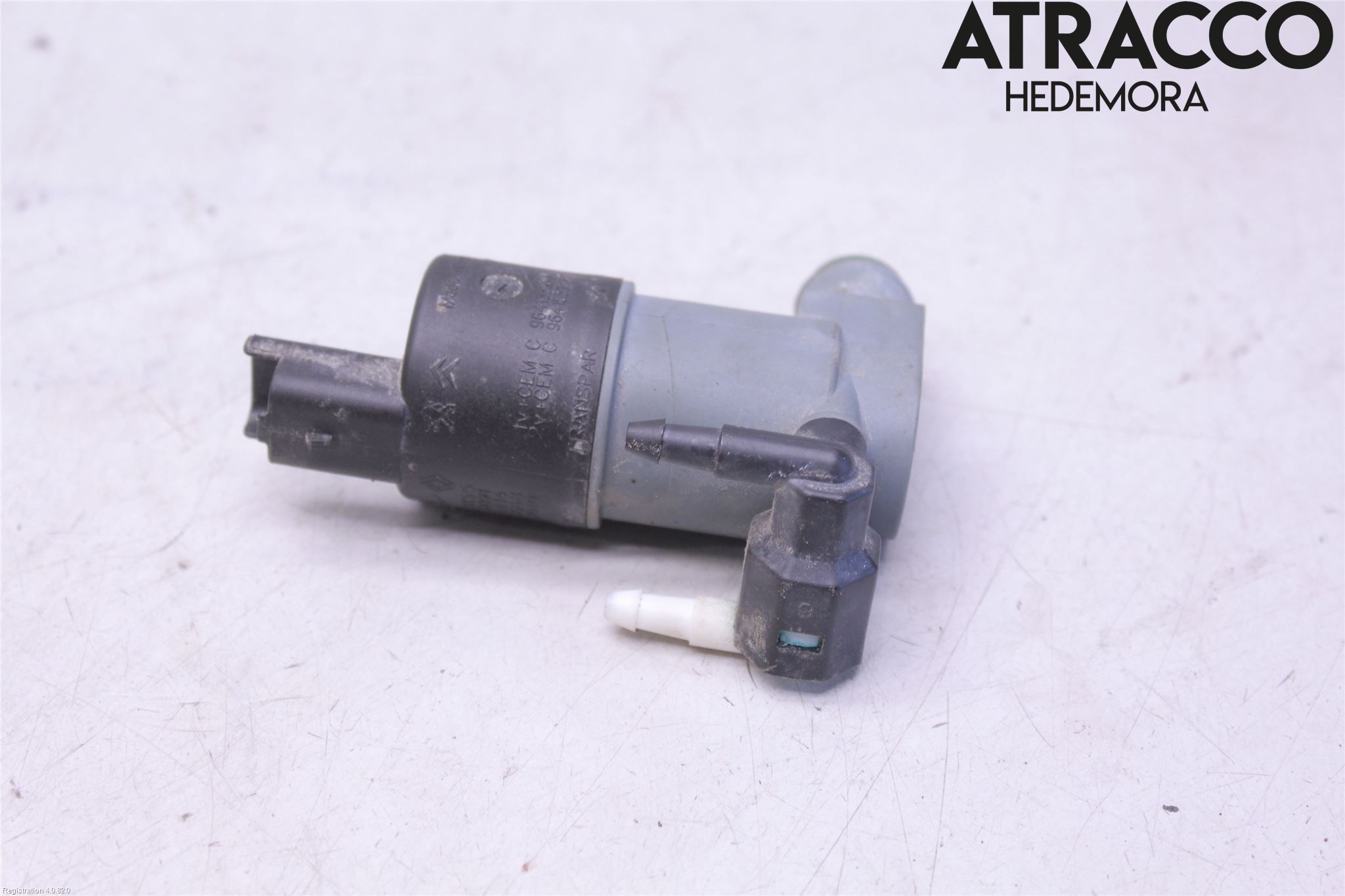 Nissan QASHQAI 14-17 Spylerpumpe Frontrute