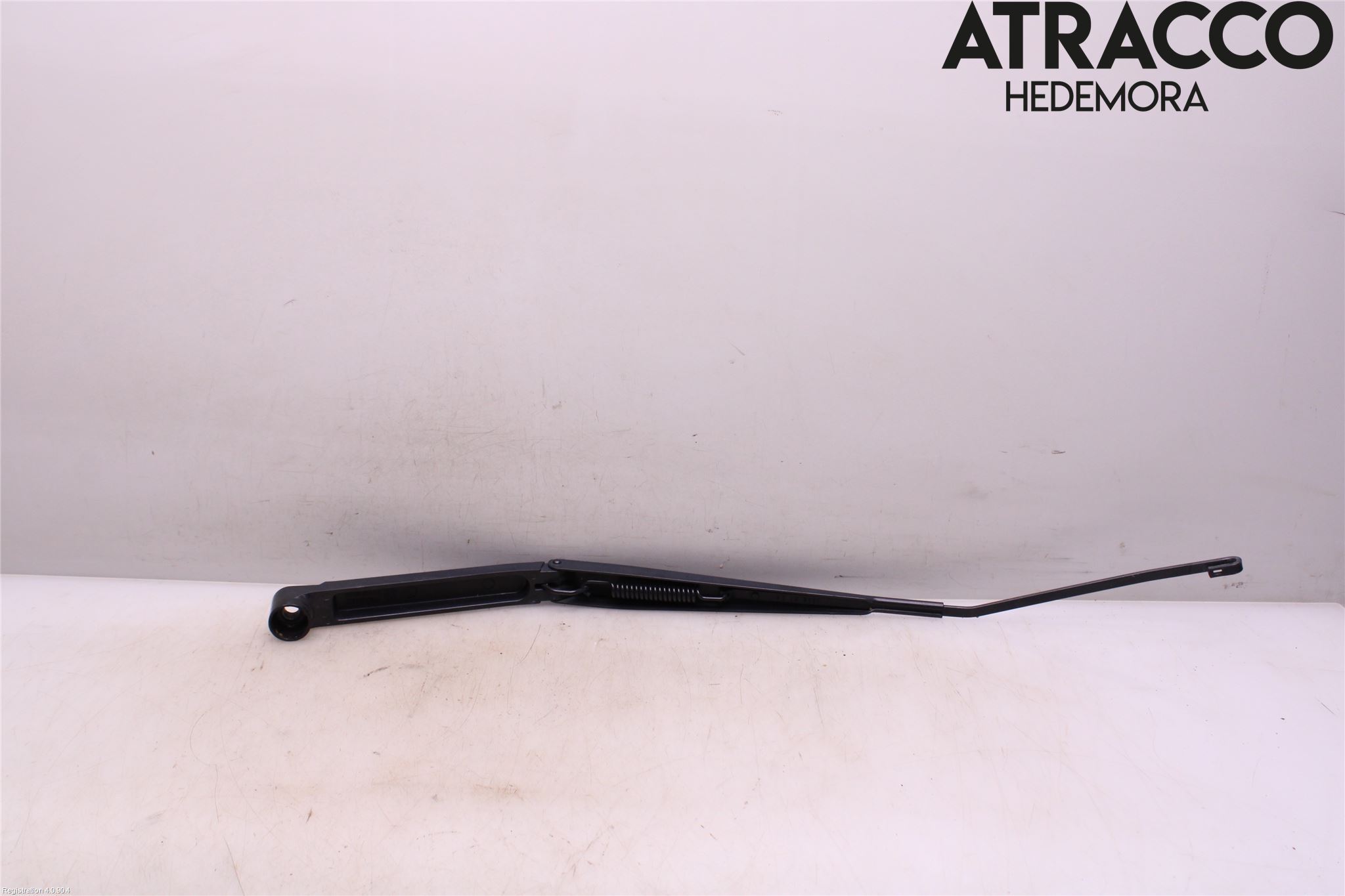 Nissan LEAF 11-17 Viskerarm-Armer Frontrute
